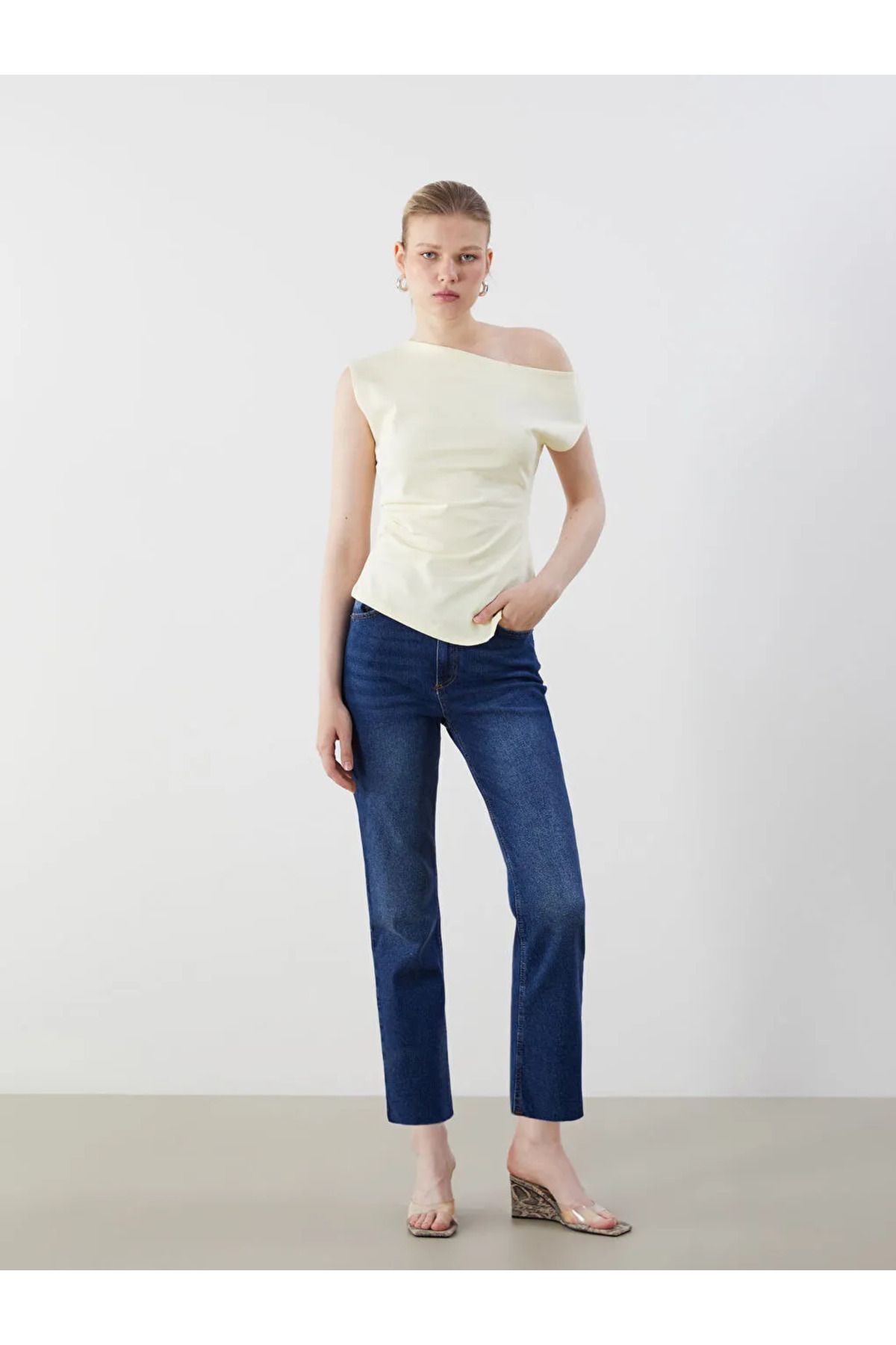 LC Waikiki LCW Jeans Indigo Crop Flare Kadın Jean Pantolon