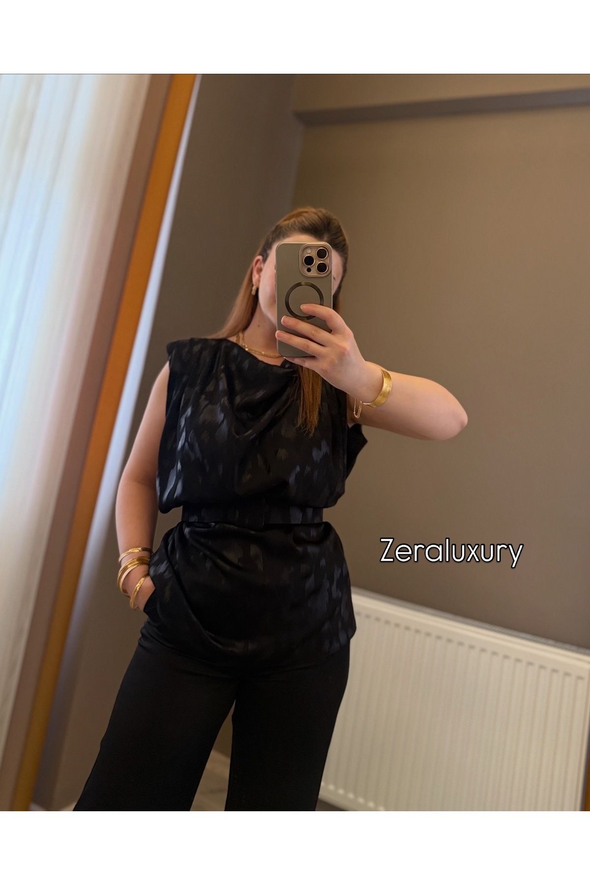 Zera Omuz vatkalı varaklı kumaş ikili takım bluz ve pantolon