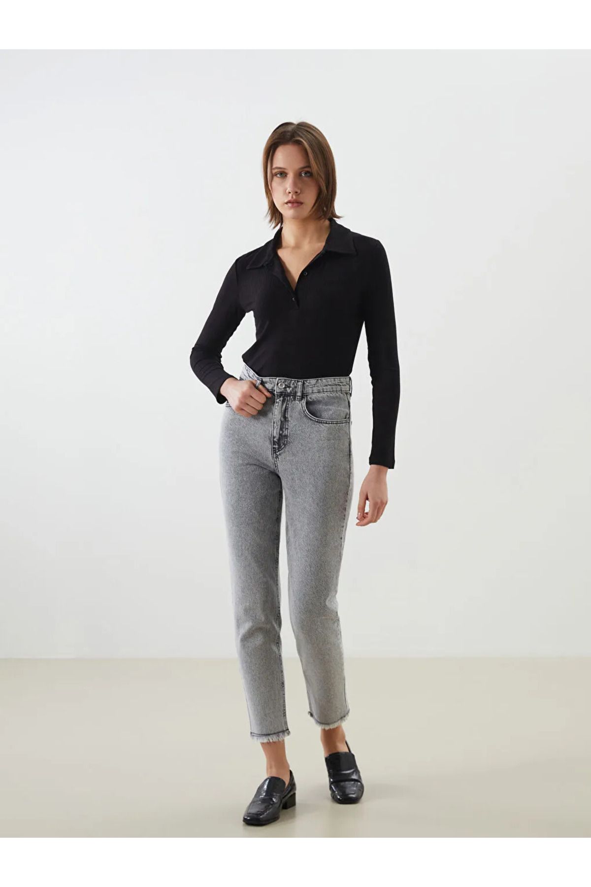 LC Waikiki LCW Jeans Gri Mom Fit Kadın Jean Pantolon
