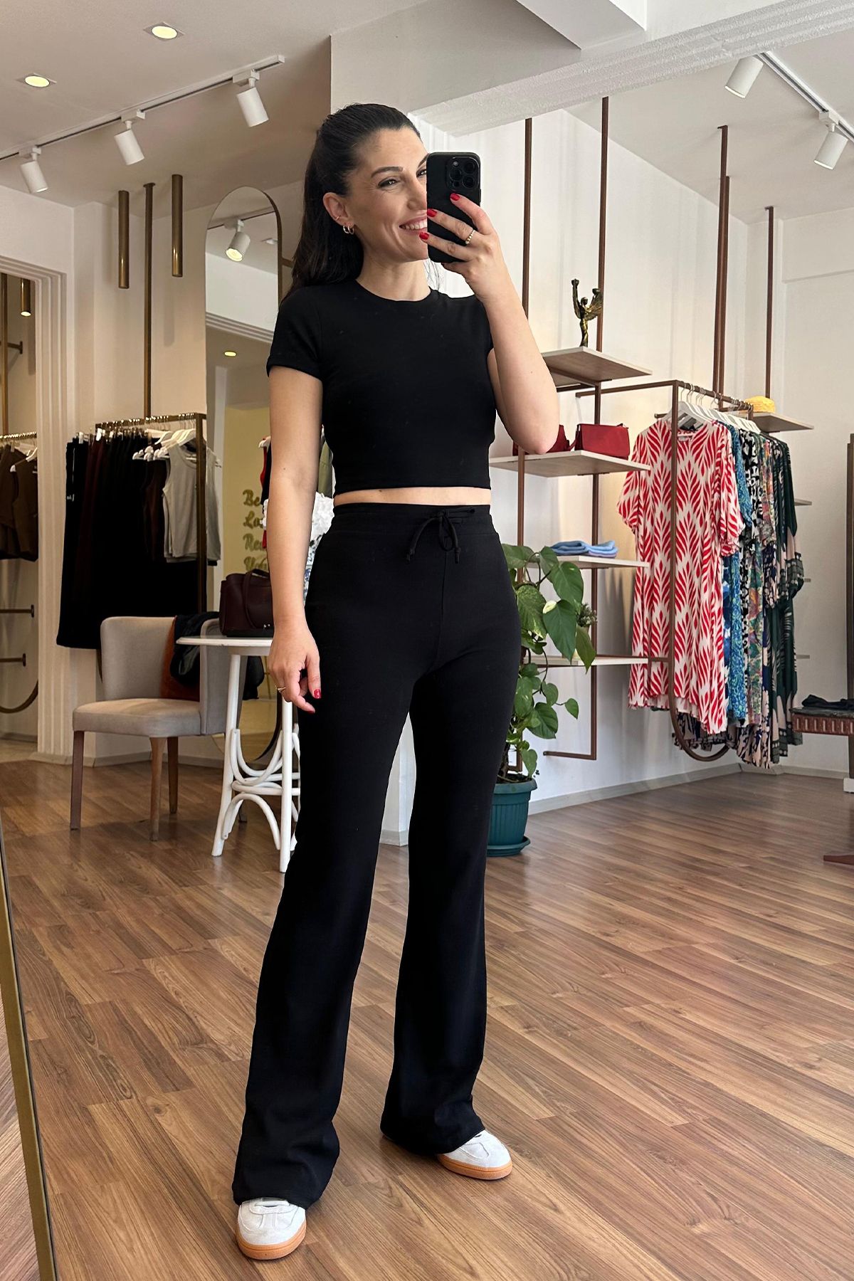 Unique Boutique Siyah Pamuklu ve Likralı Takım
