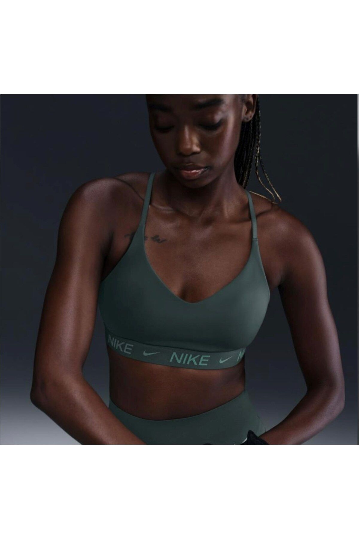 Nike Dri-FIT Indy Light Support Bra Kadın Sporcu Sütyeni