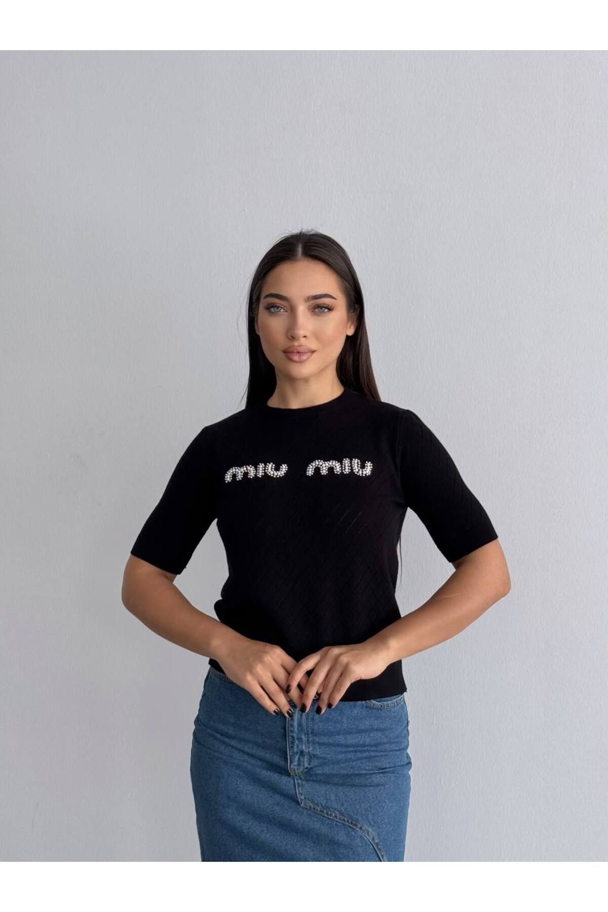Abalı Yeni sezon -Triko, yumuşak, yazlık, taşlı, (Korspan iplik) M IU M IU Taş işleme bluz .