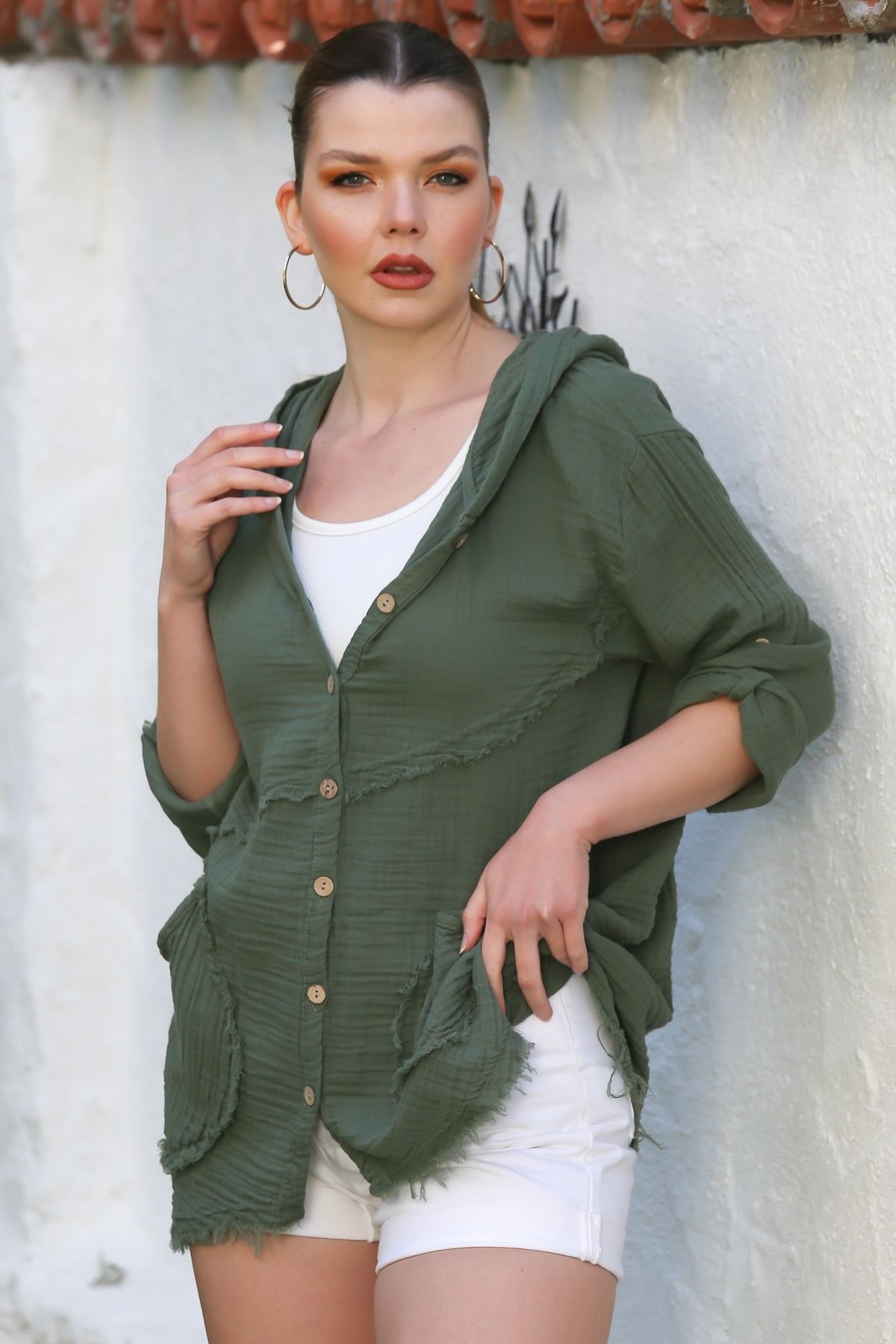 Chiccy Koyu Haki Kapüşonlu Düğmeli Uzun Kollu Cepli Casual Müslin Oversize Dokuma Ceket 77 70