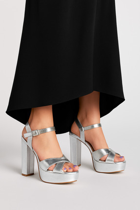 Limeo Parlak Çapraz Şeritli Tokalı Kalın Yüksek Platform Kadın Düğün Topuklu ...