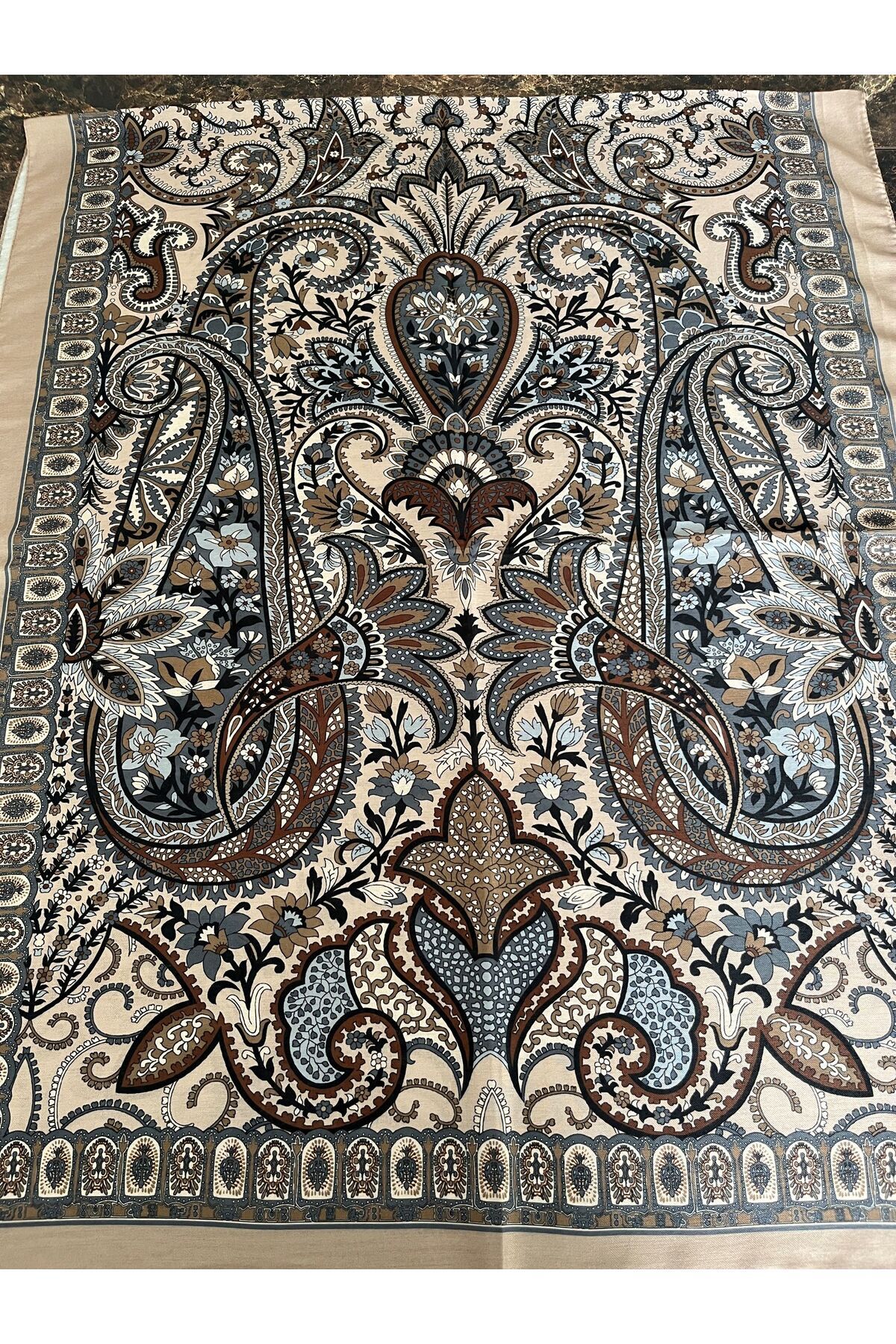 AYN TİCARET Kahverengi Etnik Desen Şal