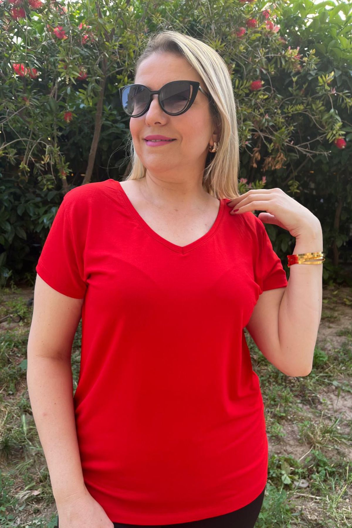 Paw Garage Kadın Büyük Beden Ön Arka V Yaka Tişört, %100 Pamuklu Terletmez Yazlık Kumaş, Curve T-shirt