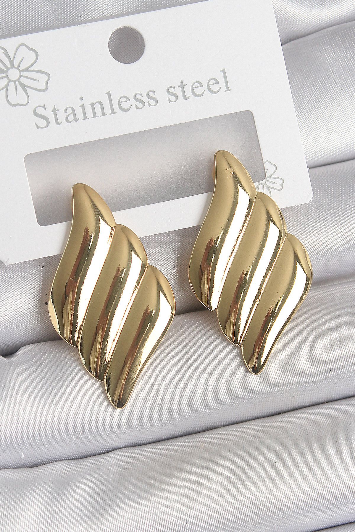 STYLE OF CARMEN 316 Çelik Gold Renk Dalga Model Kadın Küpe