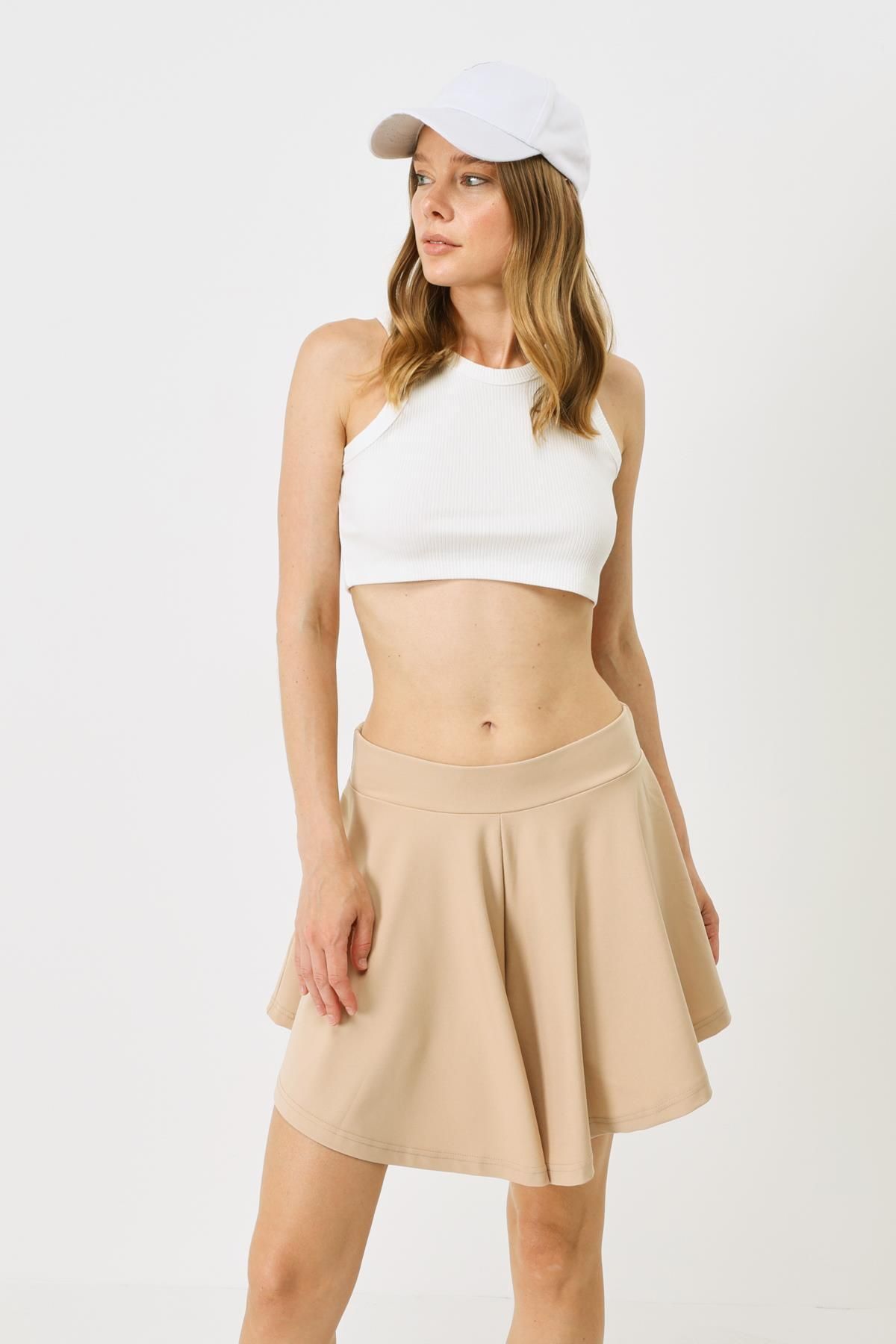 C&City-Flexible, gerippte Mini-Crop-Unterhemden für Damen – Neckholder, Ecru 924 3
