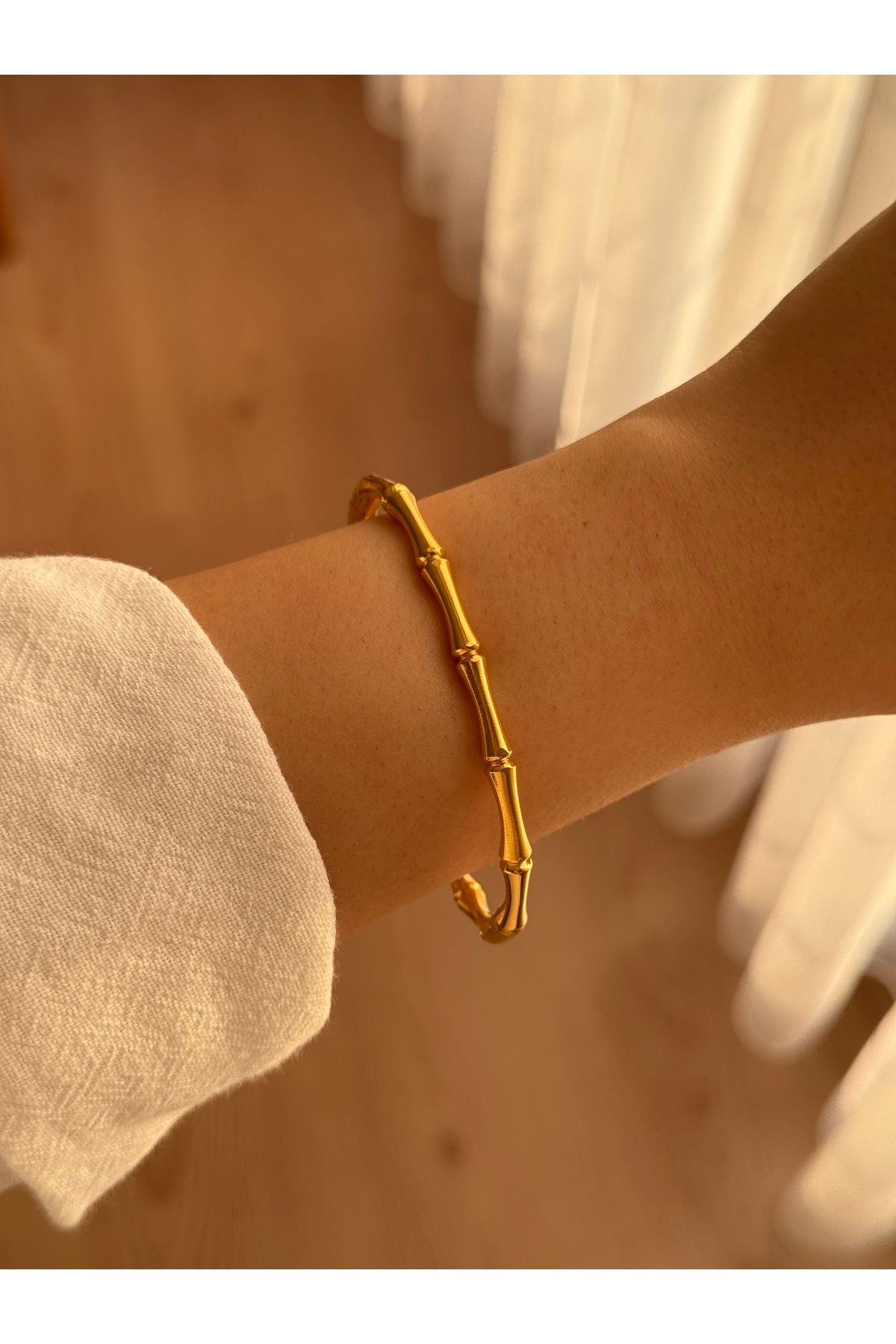 Vola Collection Gold Kemik Çelik Kelepçe Bileklik