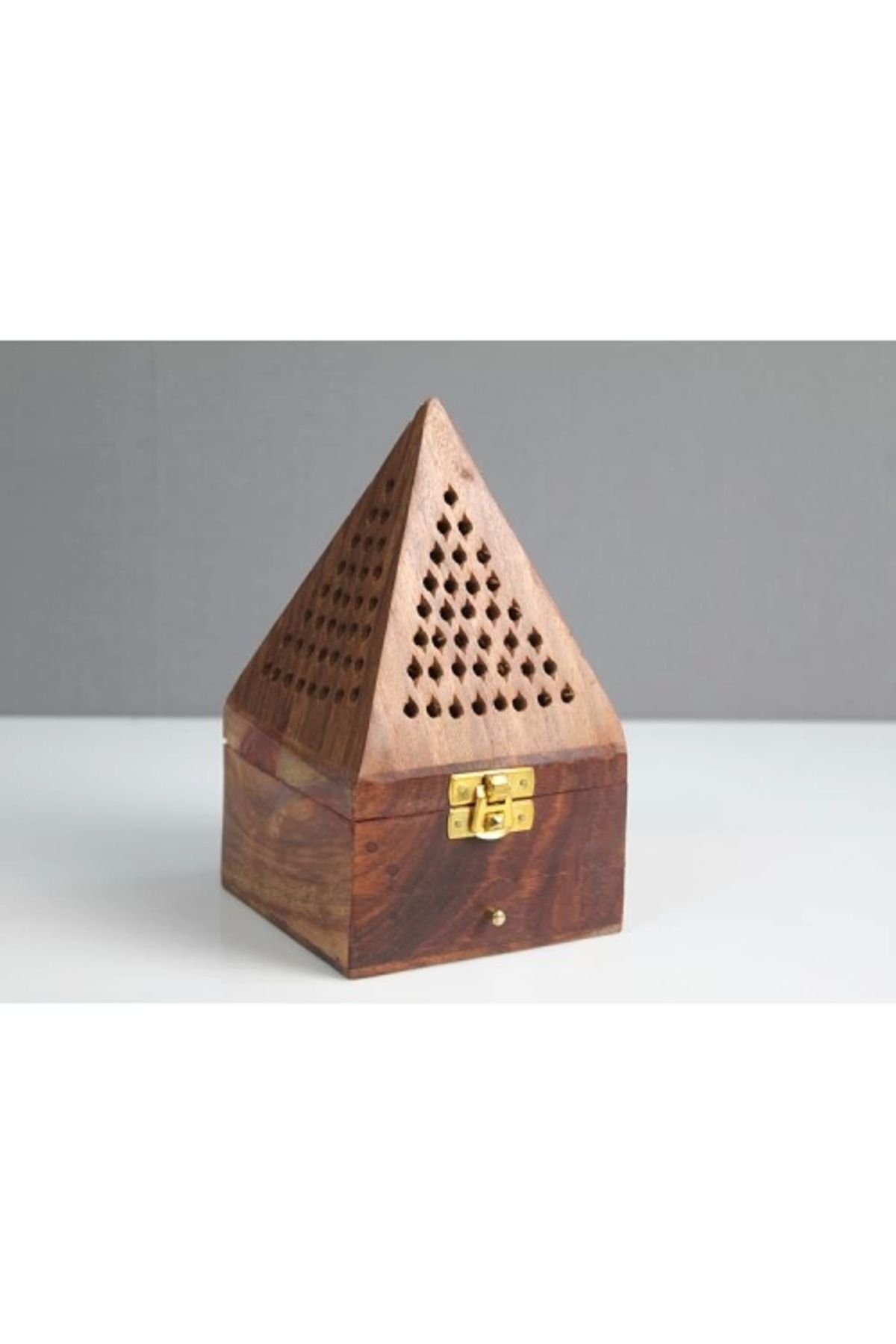 gizmurstore Ahşap Kule Tütsülük Model 1