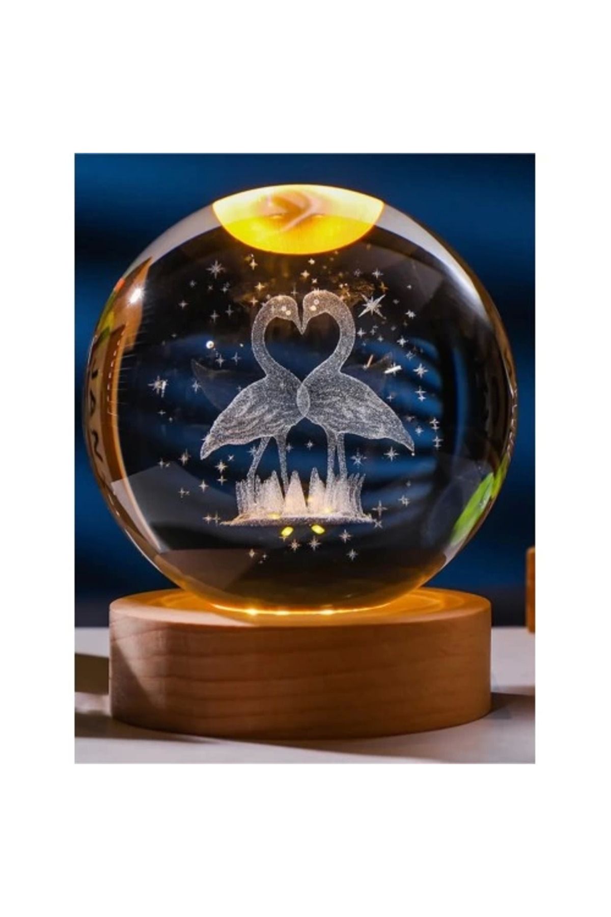 MELFSHOP Ahşap Tabanlı LED Işıklı Flamingo Figürlü Kristal Küre