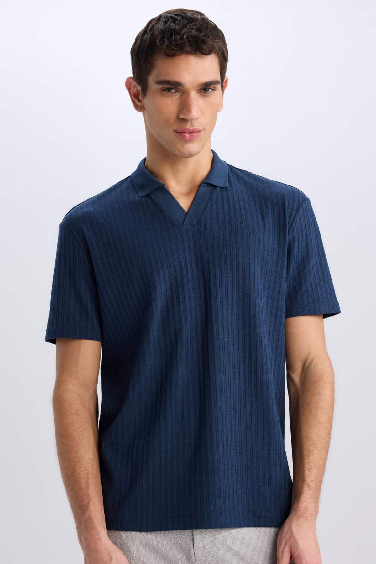 DeFacto Regular Fit Kısa Kollu Krinkıl Polo Tişört E1207AX25SM