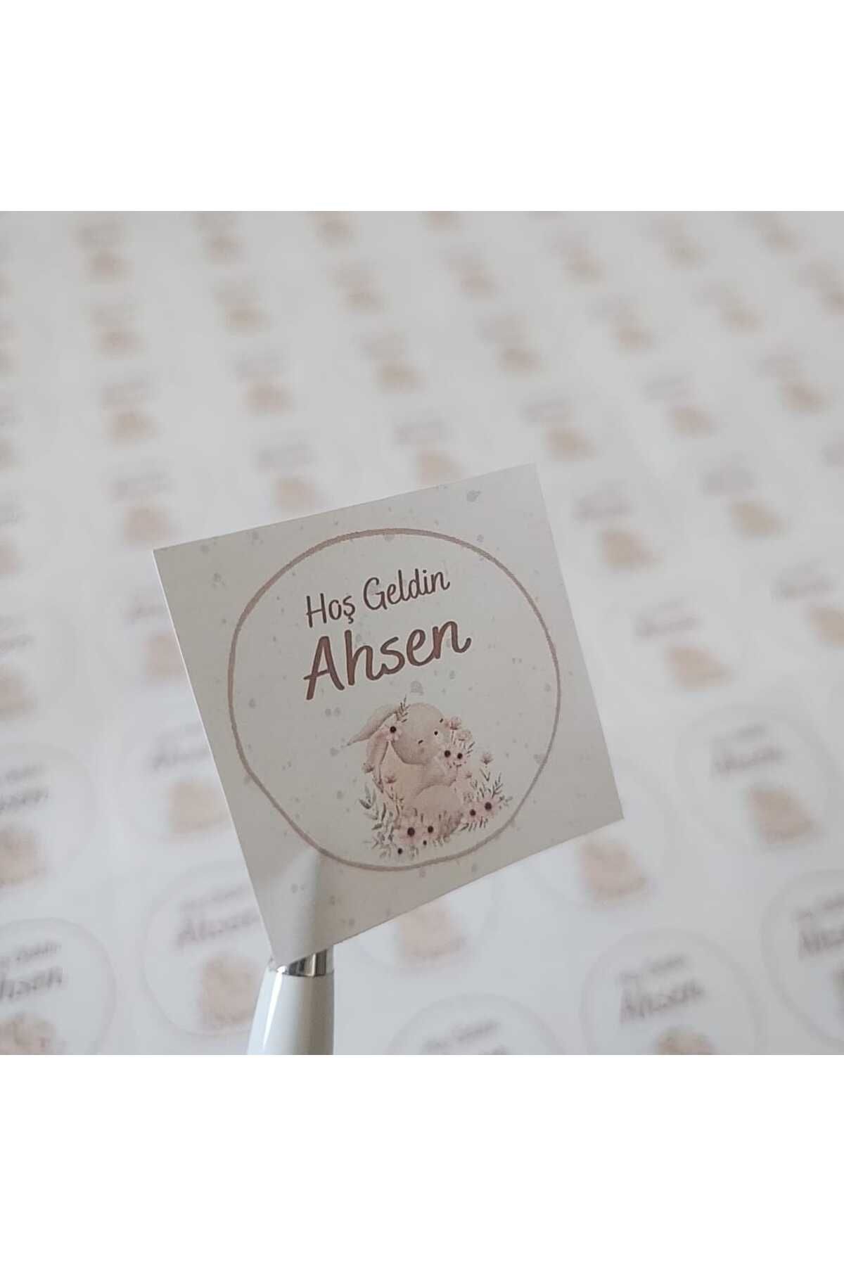 fırsatlar diyarı Soft Tavşan Tema Kare Çikolata Etiketi - Parlak Kuşe Kesimli - 3,5 Cm - 100