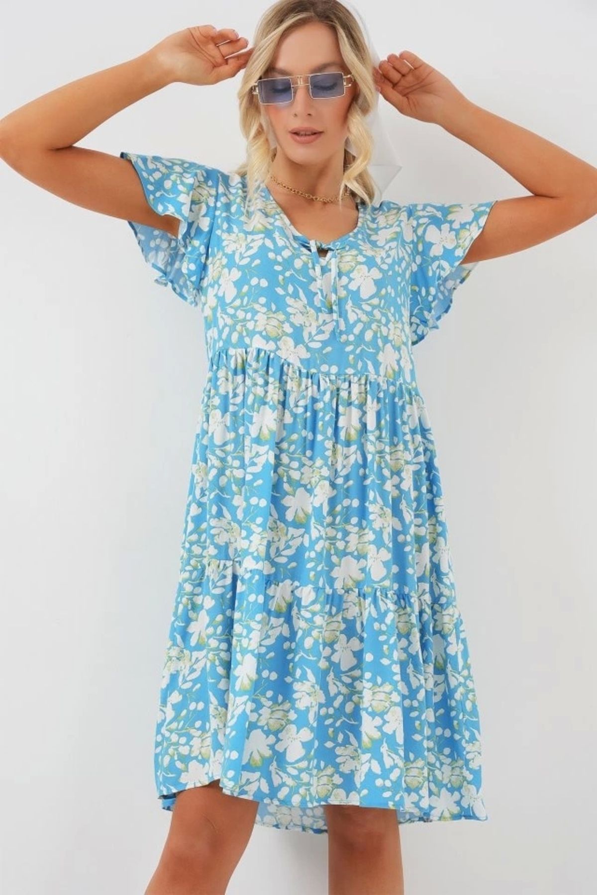 Butik 2352 V Yaka Kısa Elbise - Açık Mavi