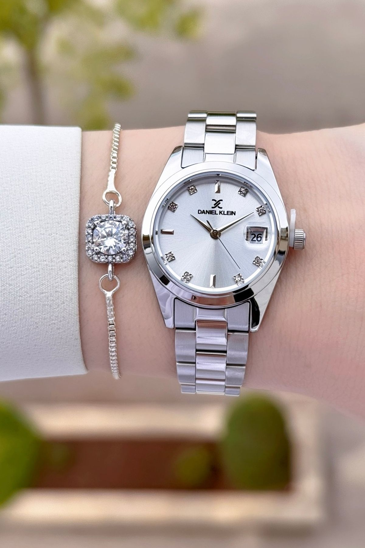 Daniel Klein Silver Renk 24 Ay Garantili 28 Mm Kadın Kol Saati Ve Bileklik