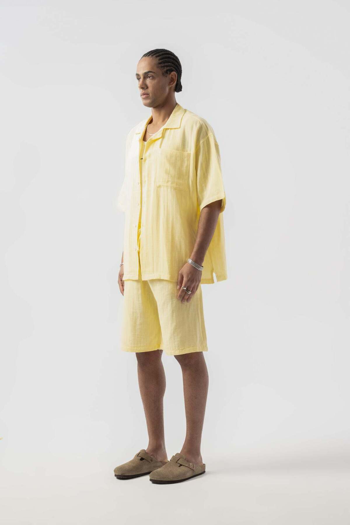 jaceyjace-Basic Linen Shorts - Yellow 4