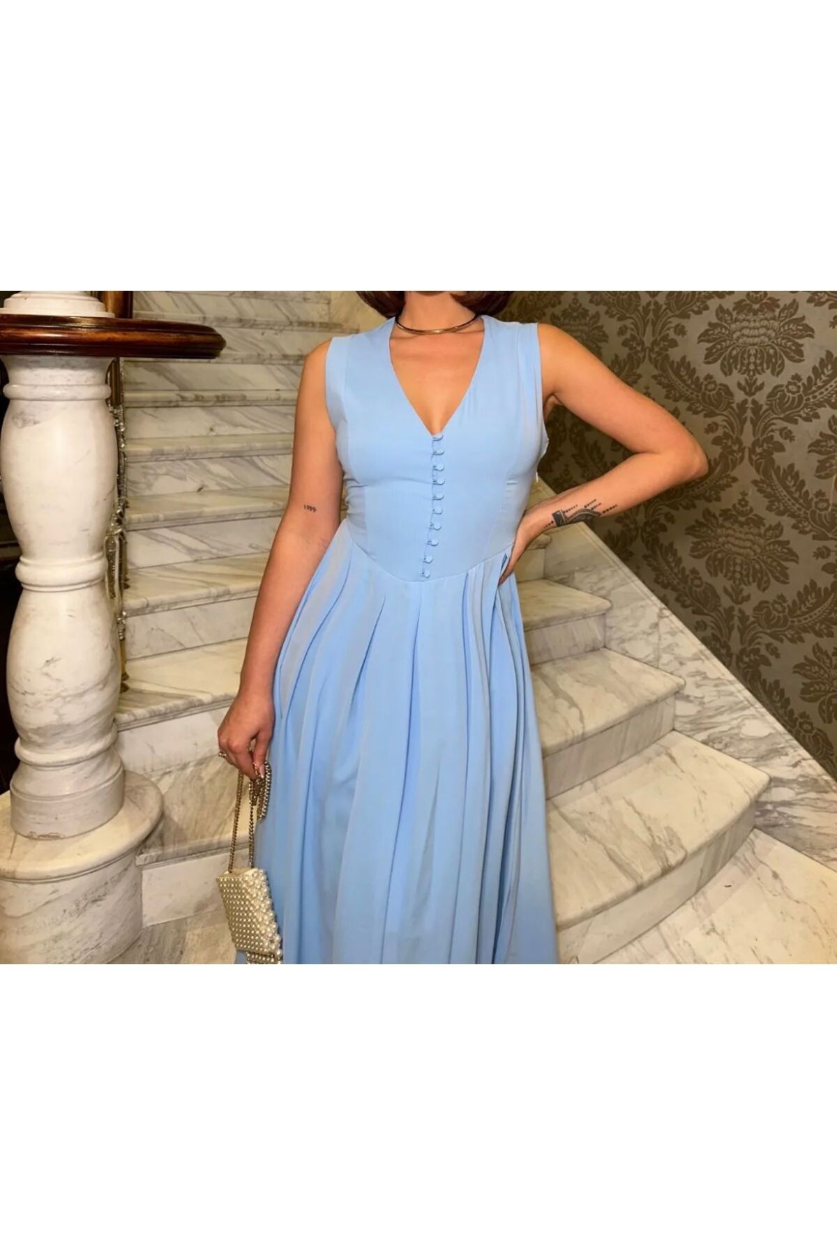 Butik Düğme Detaylı Elbise