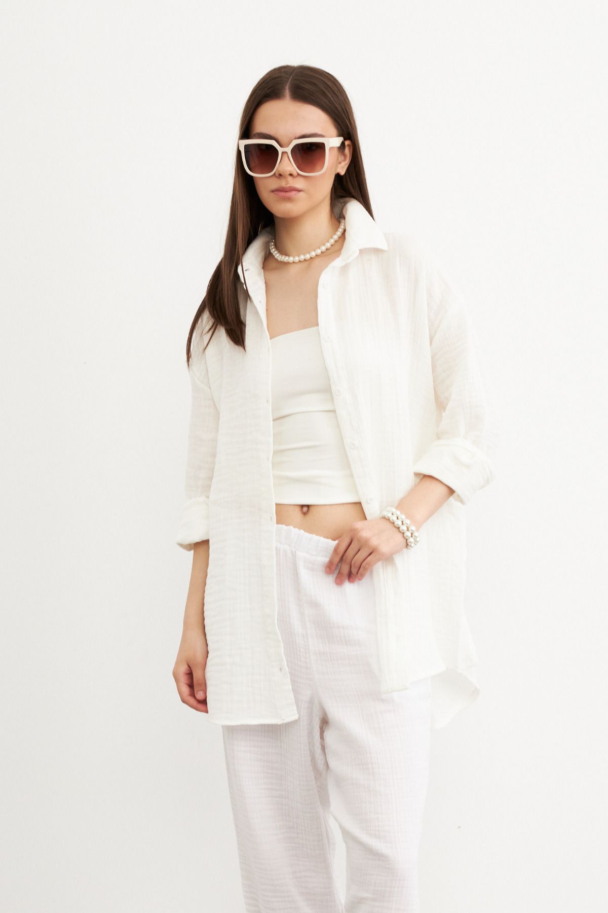 Bipantolon Kadın Beyaz Oversize Basic Müslin Gömlek