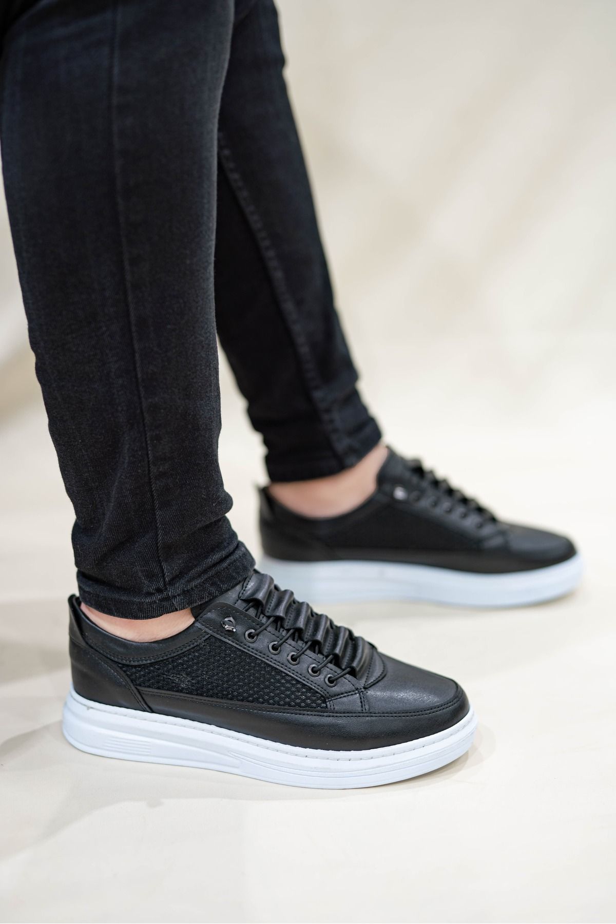 mihra home Erkek Siyah Beyaz Fileli Lastikli Günlük Casual Ayakkabı Sneaker MİHRA4060
