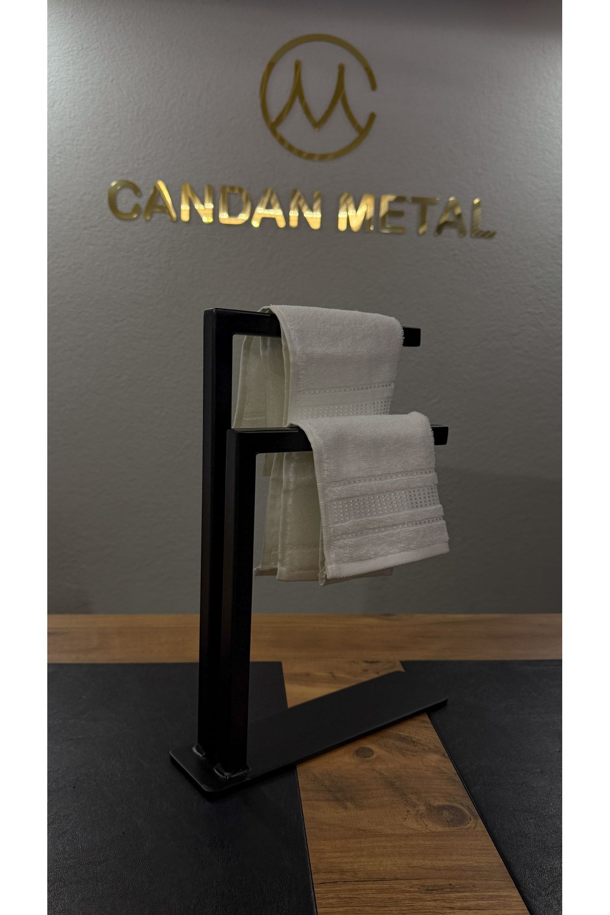 CANDAN METAL & YAPI Metal Havluluk Banyo Düzenleyici