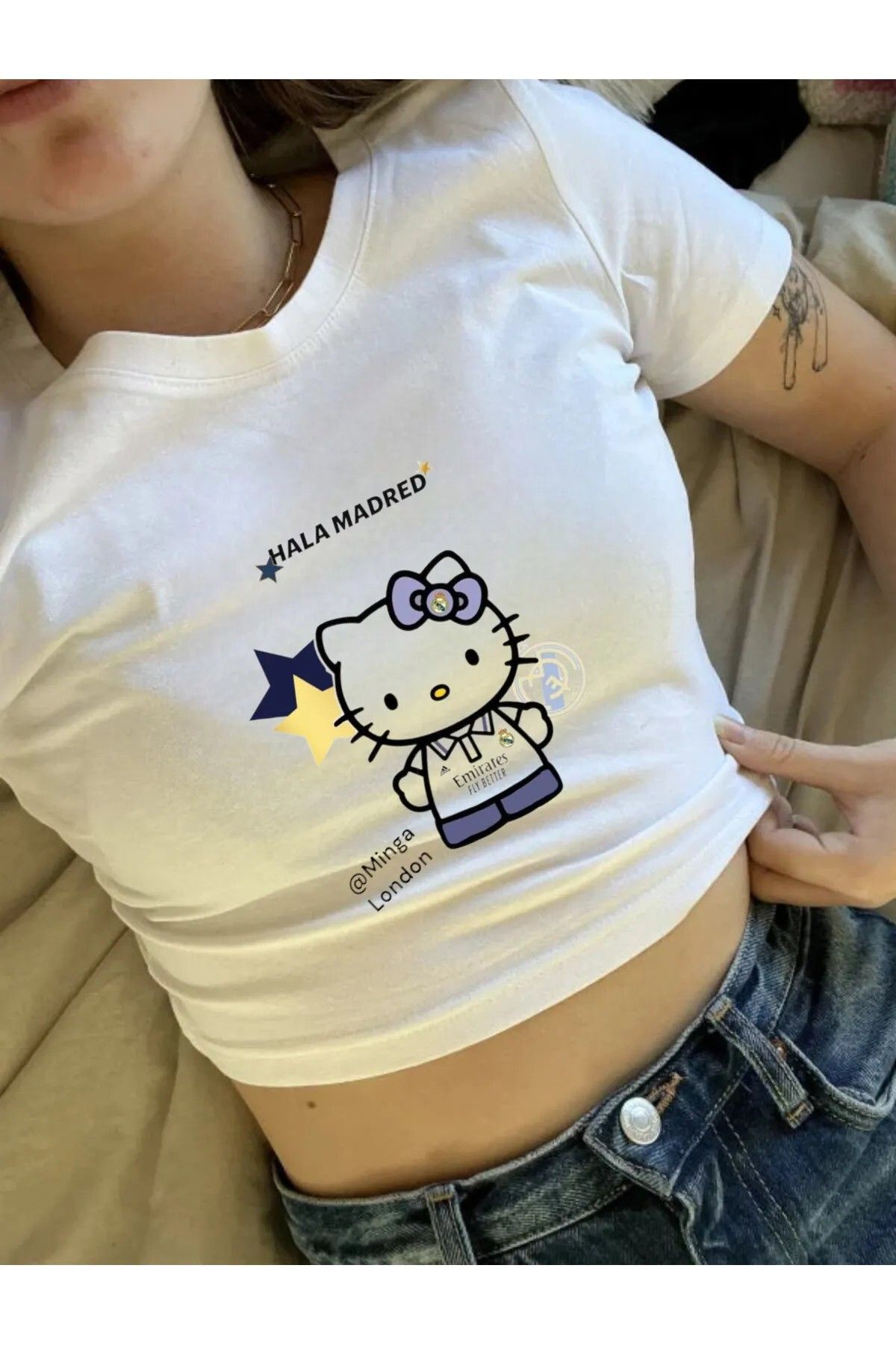 DEEFWEAR Beyaz Hala Madred Hello Kitty Crop Bluz