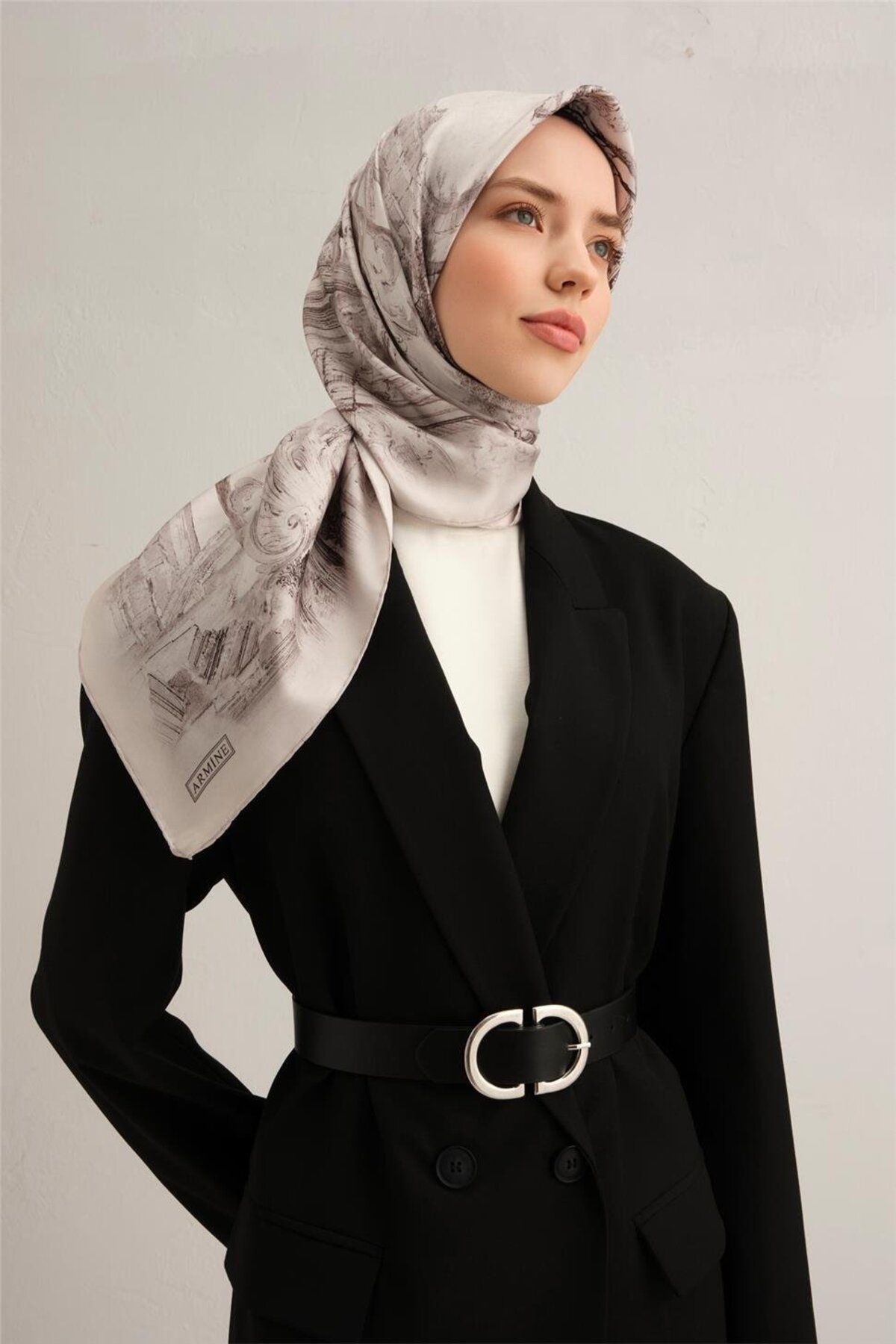Armine Desenli Saf İpek Sura Eşarp 9326- 84