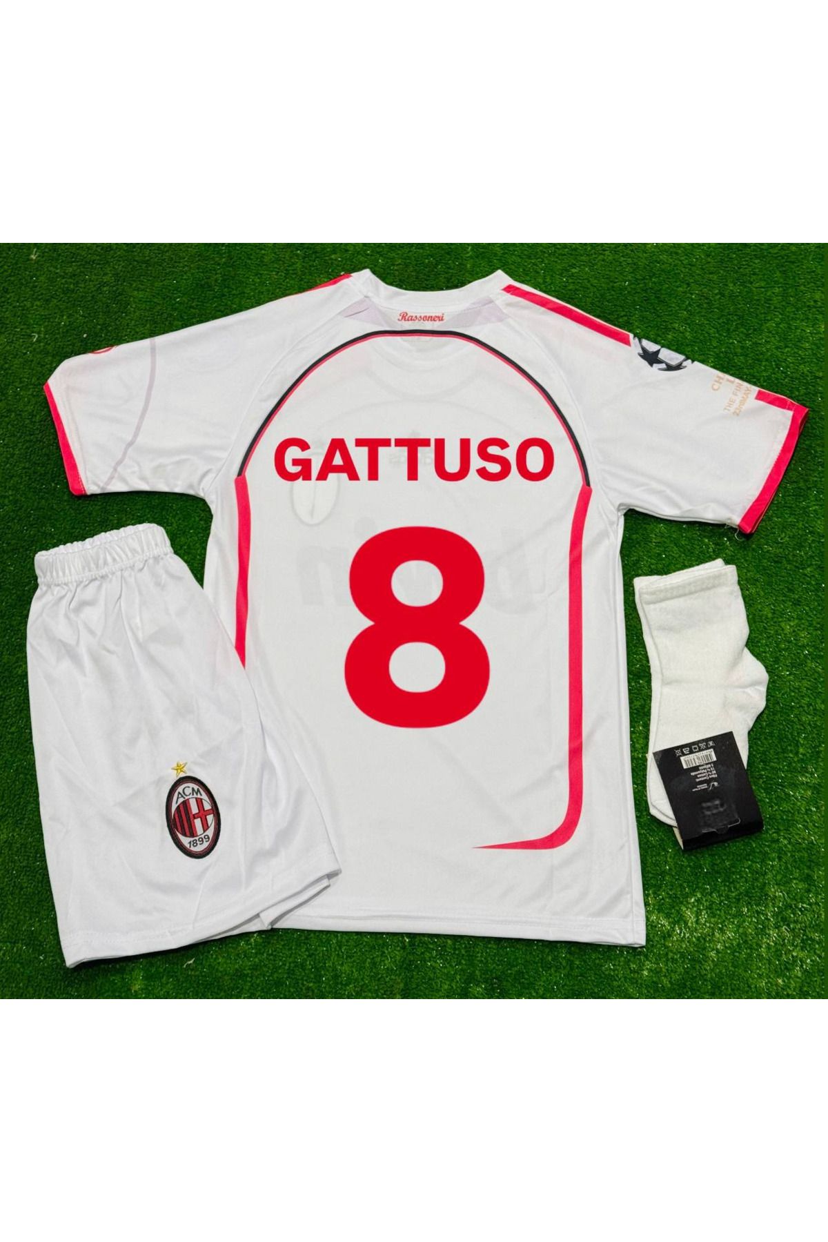 Atlas Global MİLAN GATTUSO ÇOCUK FORMASI BEYAZ FORMA+ŞORT+ÇORAP 3LÜ SET