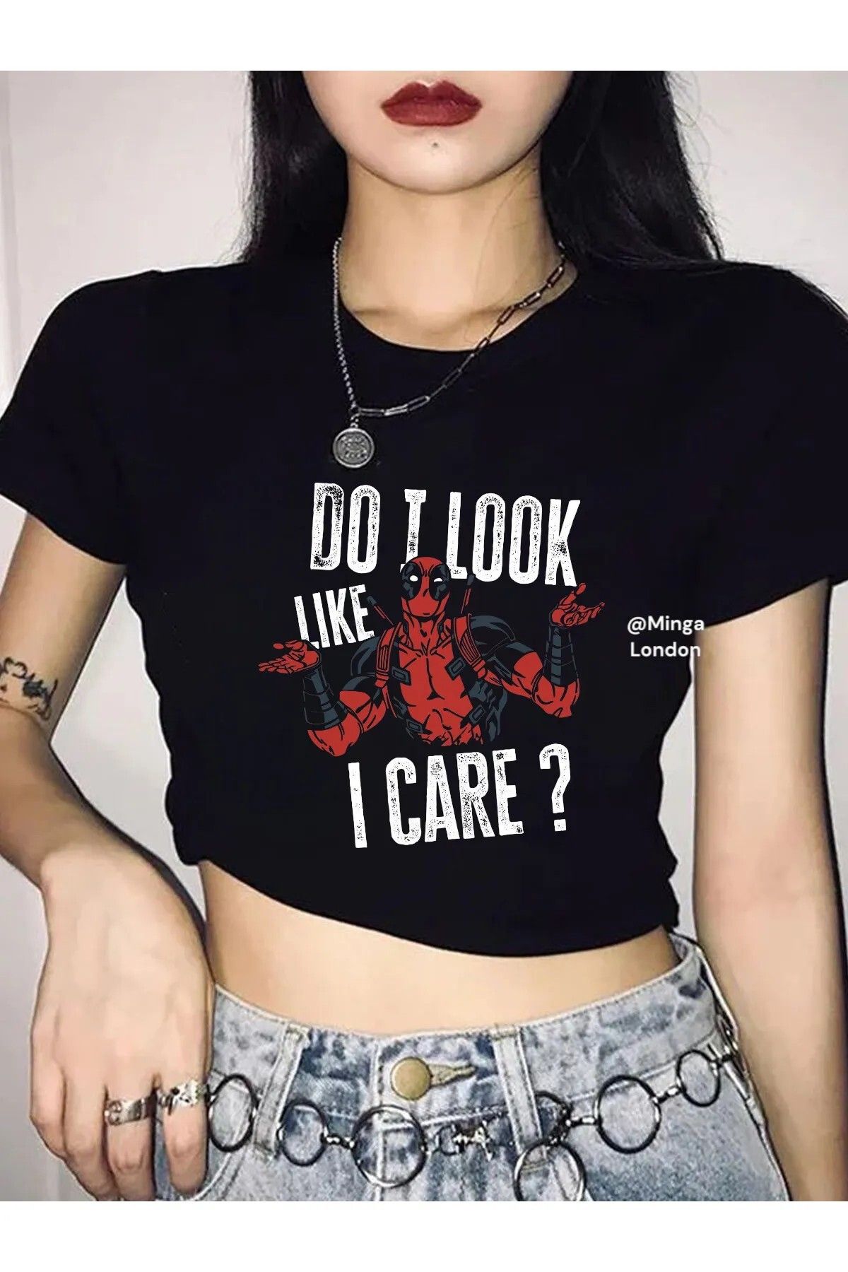 DEEFWEAR Siyah Do I look like I Care? Super hero Crop Bluz