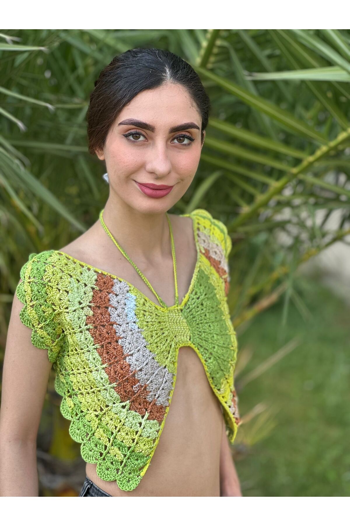 Gönülden Tasarım EL ÖRGÜSÜ KELEBEK CROP BÜSTİYER STANDART BEDEN