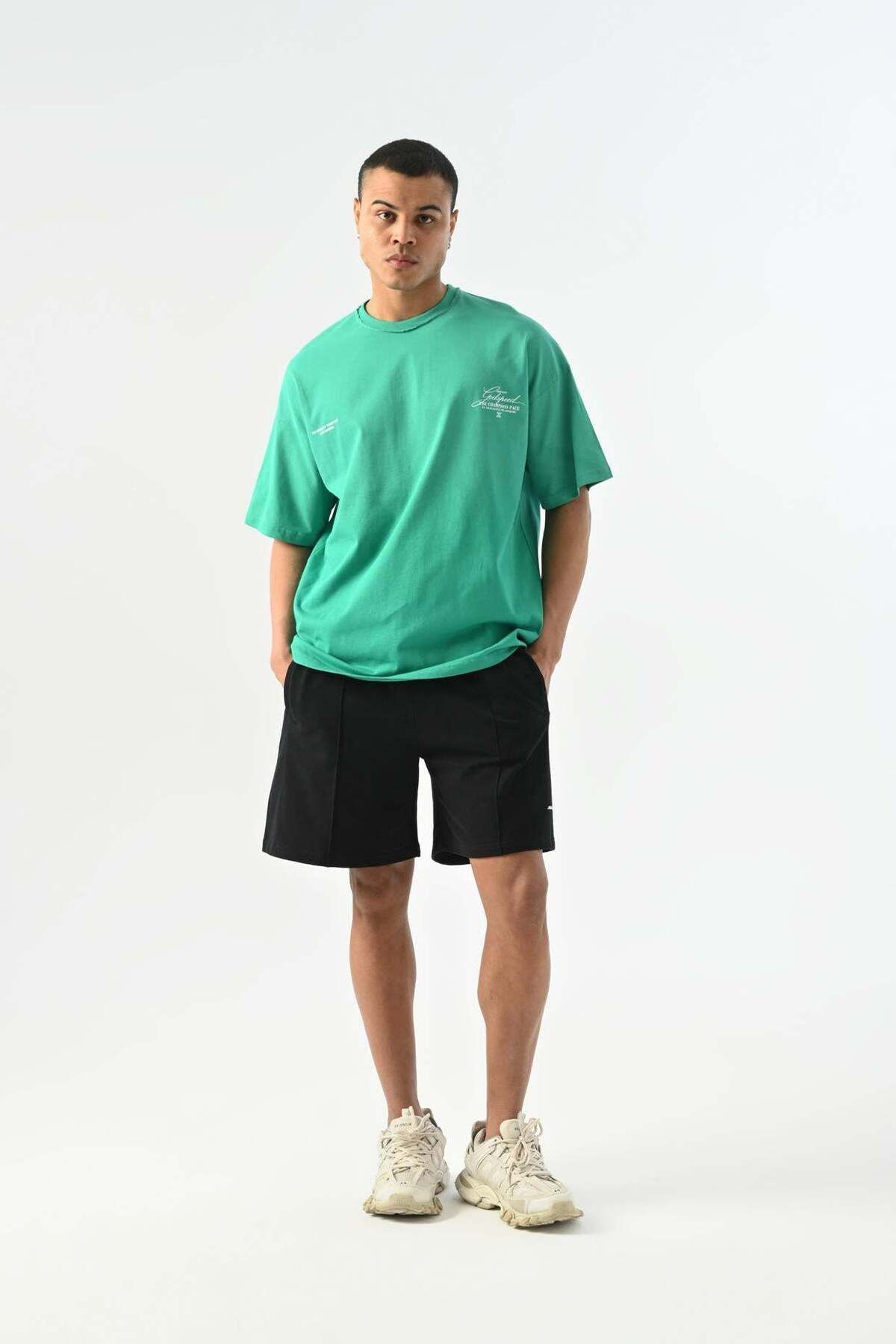 jaceyjace The World Sprey Desen T-shirt - Yeşil