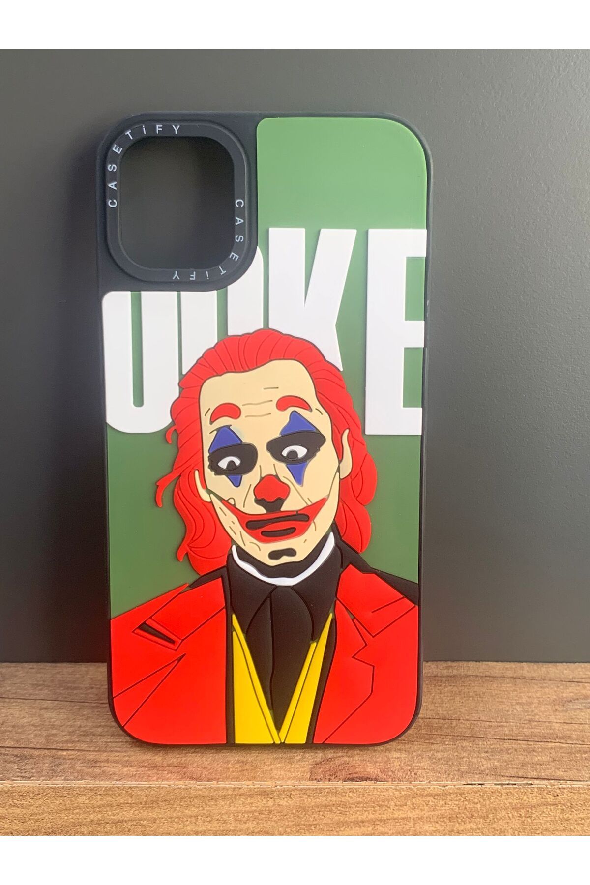 shop İphone 11 uyumlu Kılıfı Kabarma Desenli ve Logolu Kabarık Yüzeyli Lux Silikon Kılıf