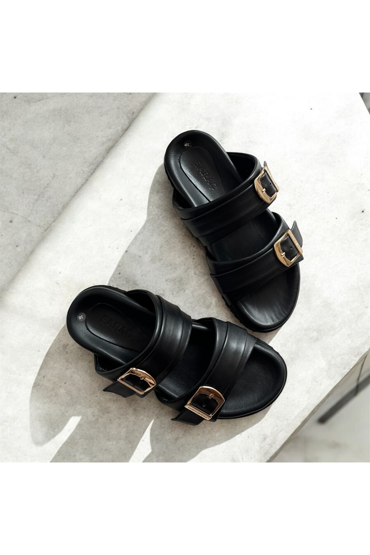 Saracshoes Gerçek Deri Siyah Çift Tokalı Kadın Terlik Mules
