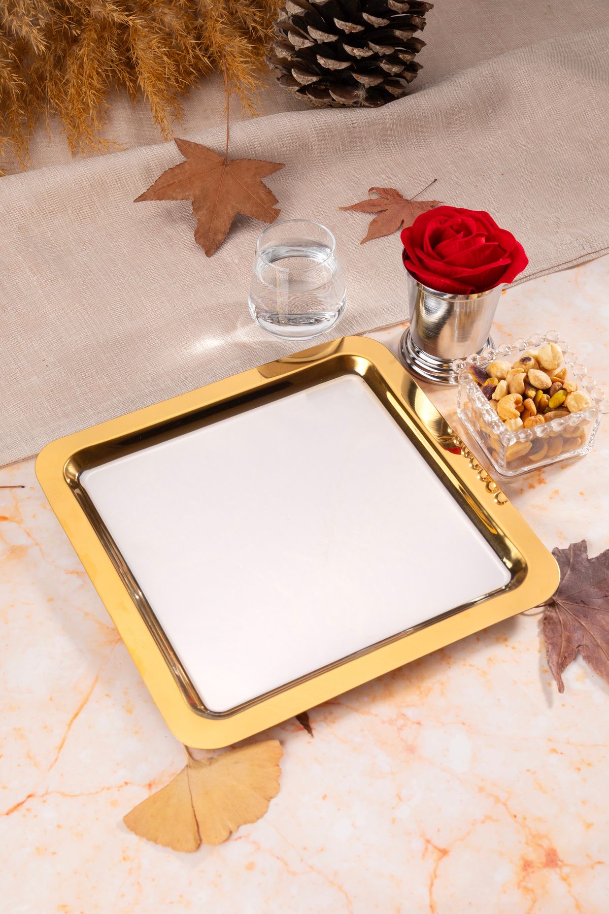 Aslı Hediyelik 1 Adet Lüx Kare Gold Kenar kaplamalı Gümüş kare 21 cm Servis , Çay ,kahve ,ikramlık Ve Sunum Tepsisi