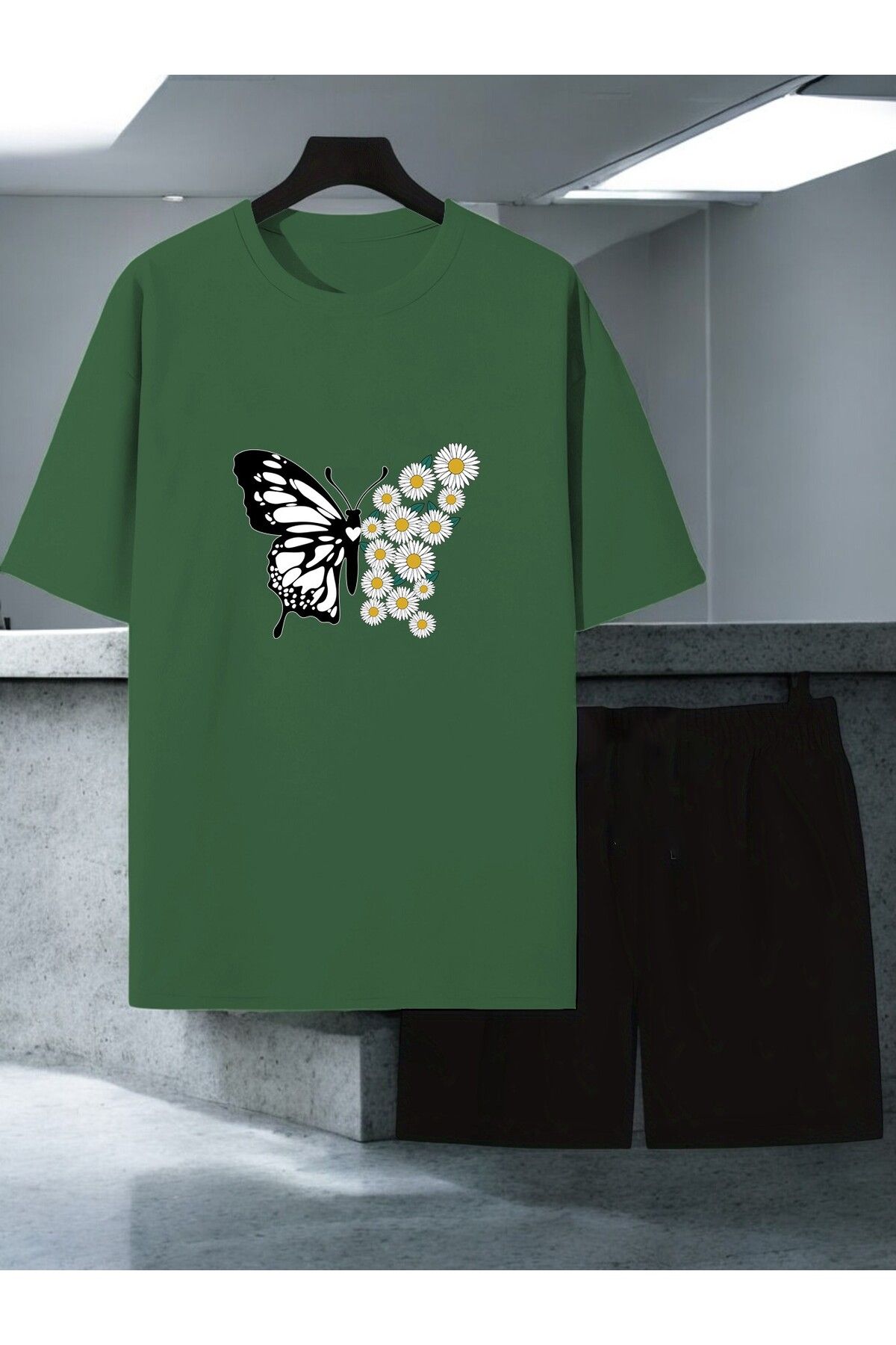 uyguntarz Unisex Papatya Kelebek Tasarım Basklı Tshirt Şort Takımı