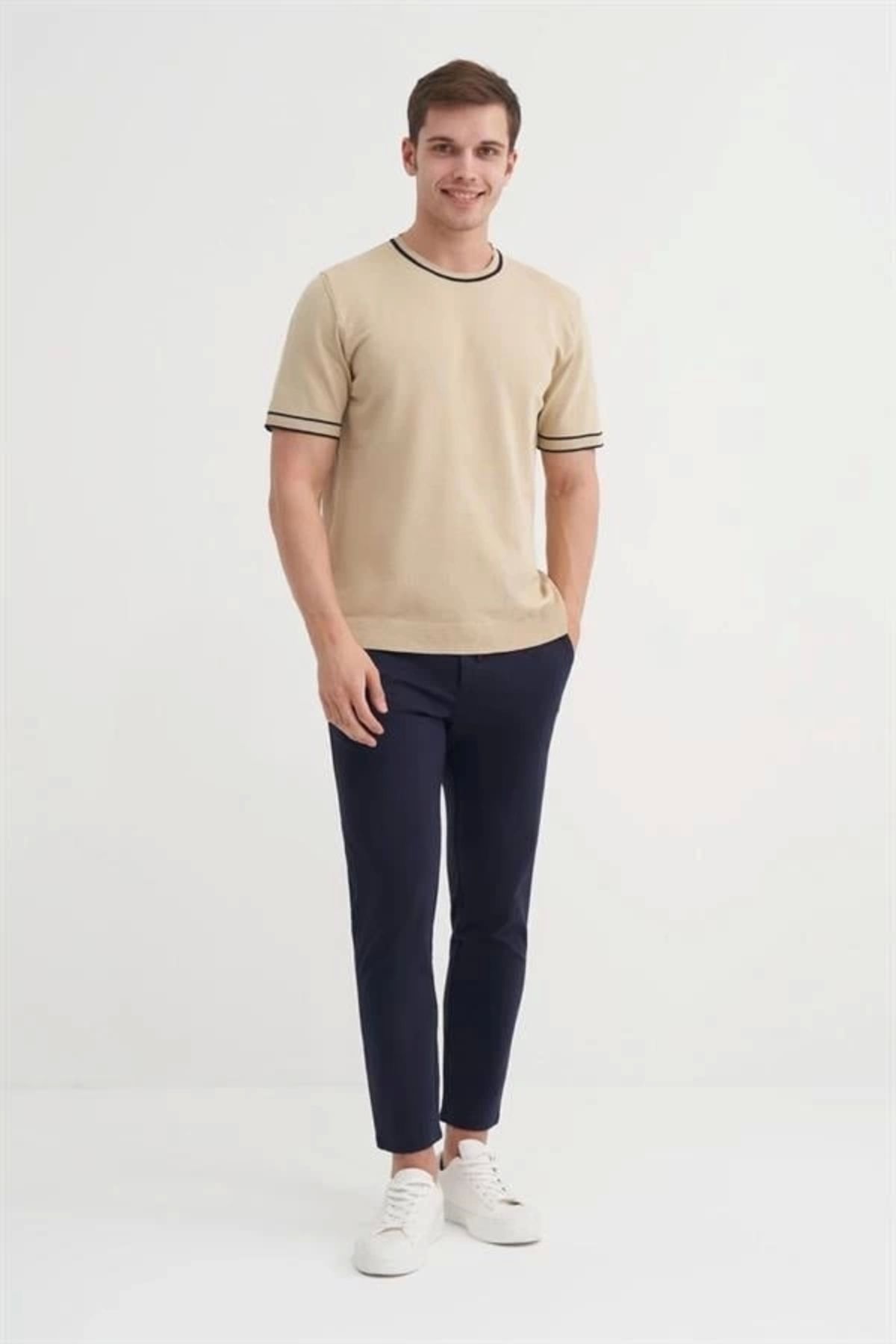 Lale Moda 3013 Bisiklet Yaka Bel ve Kol Lastikli Triko Erkek T-Shirt BEJ