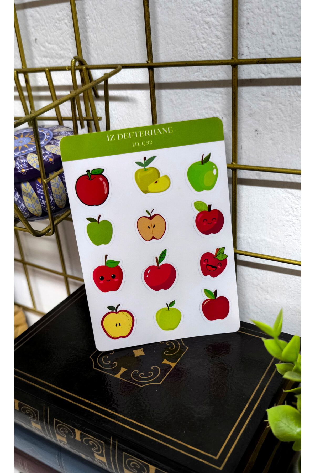 İZ DEFTERHANE Yeşil Kırmızı Elma Çıkartma Sticker ( Defter ajanda ve planlayıcı için uygun)