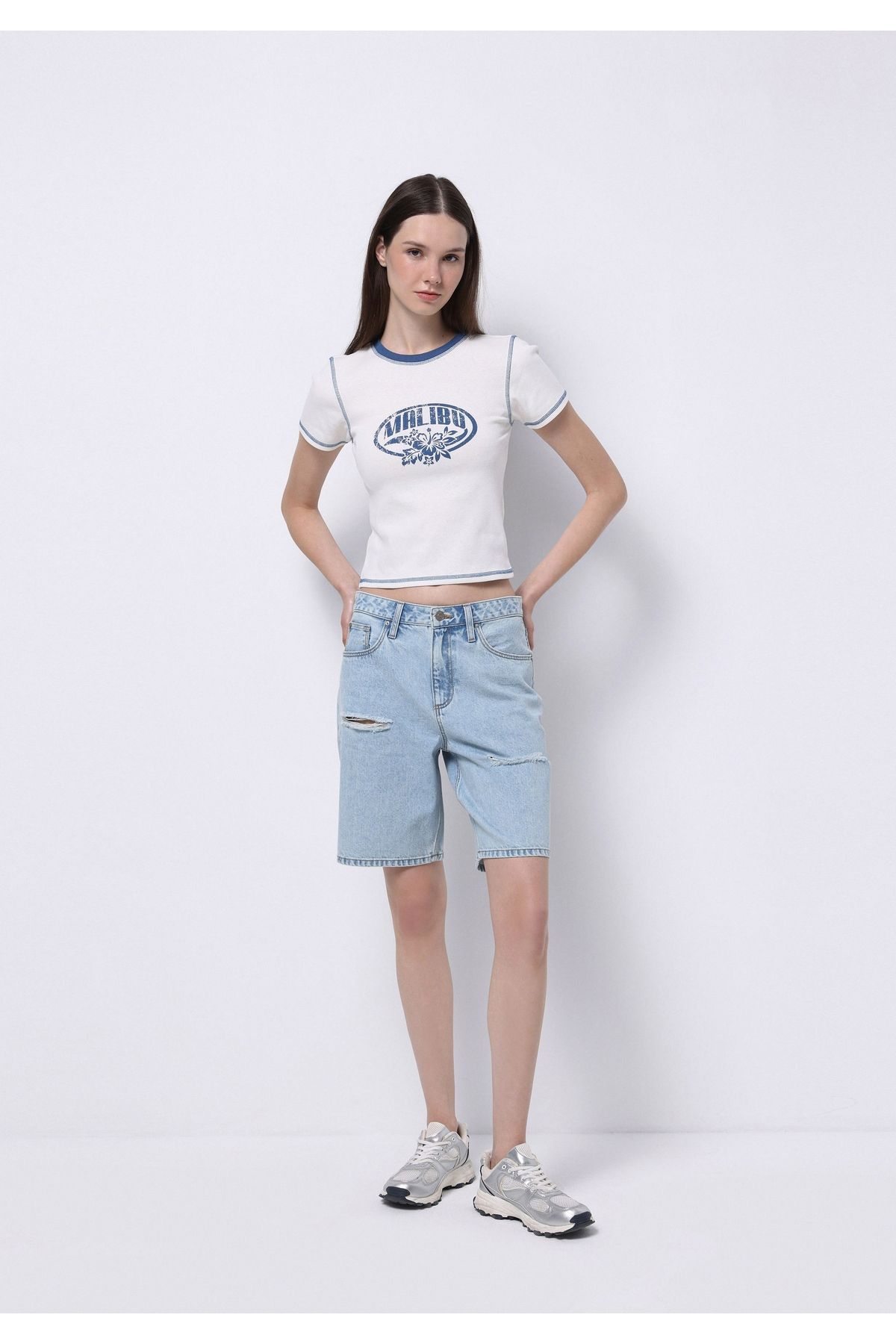complete the look image