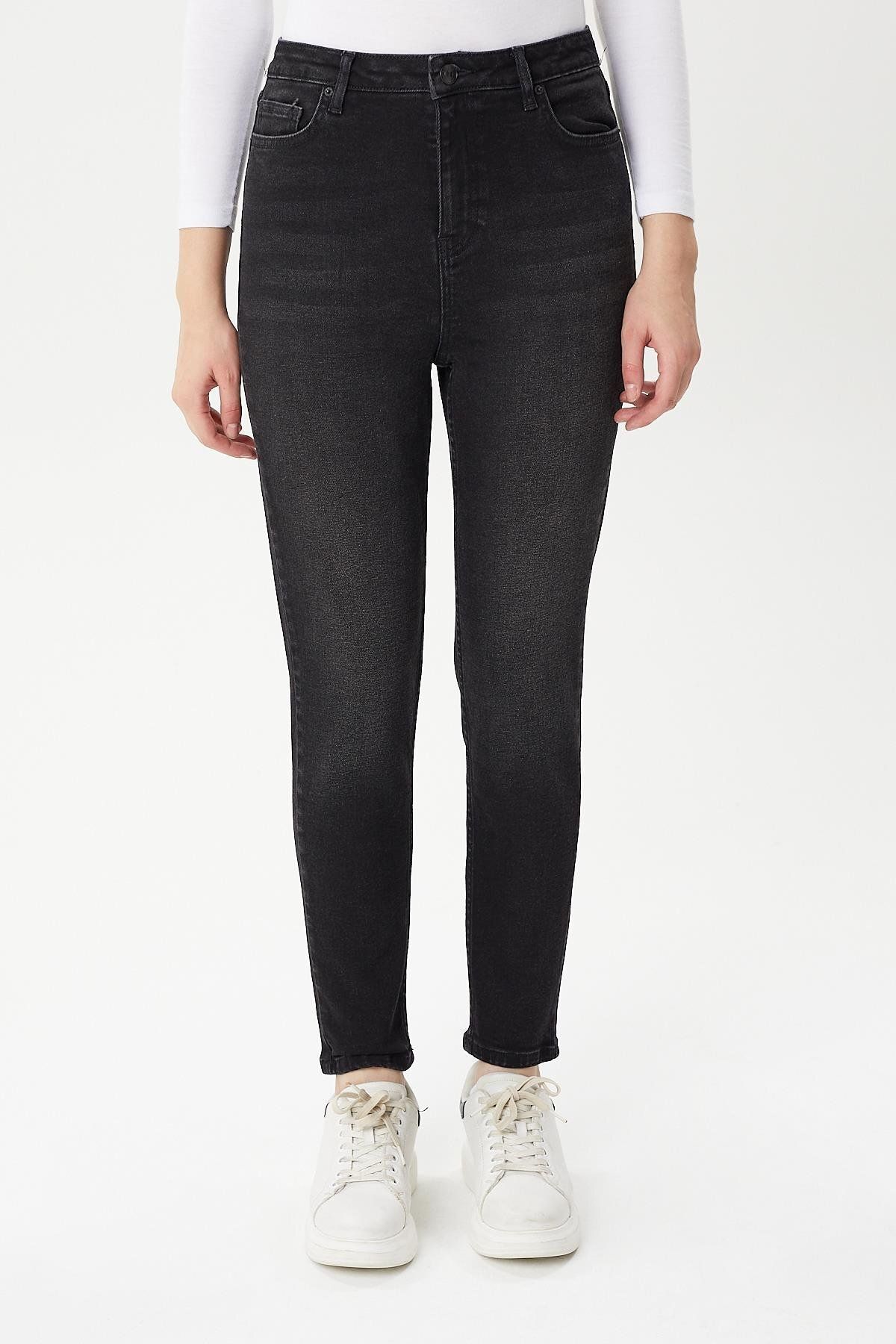 Twister Jeans Mila 9444-07 Black Black Likralı Toparlayıcı Kumaş Dar Kesim Kadın Kot Pantolon
