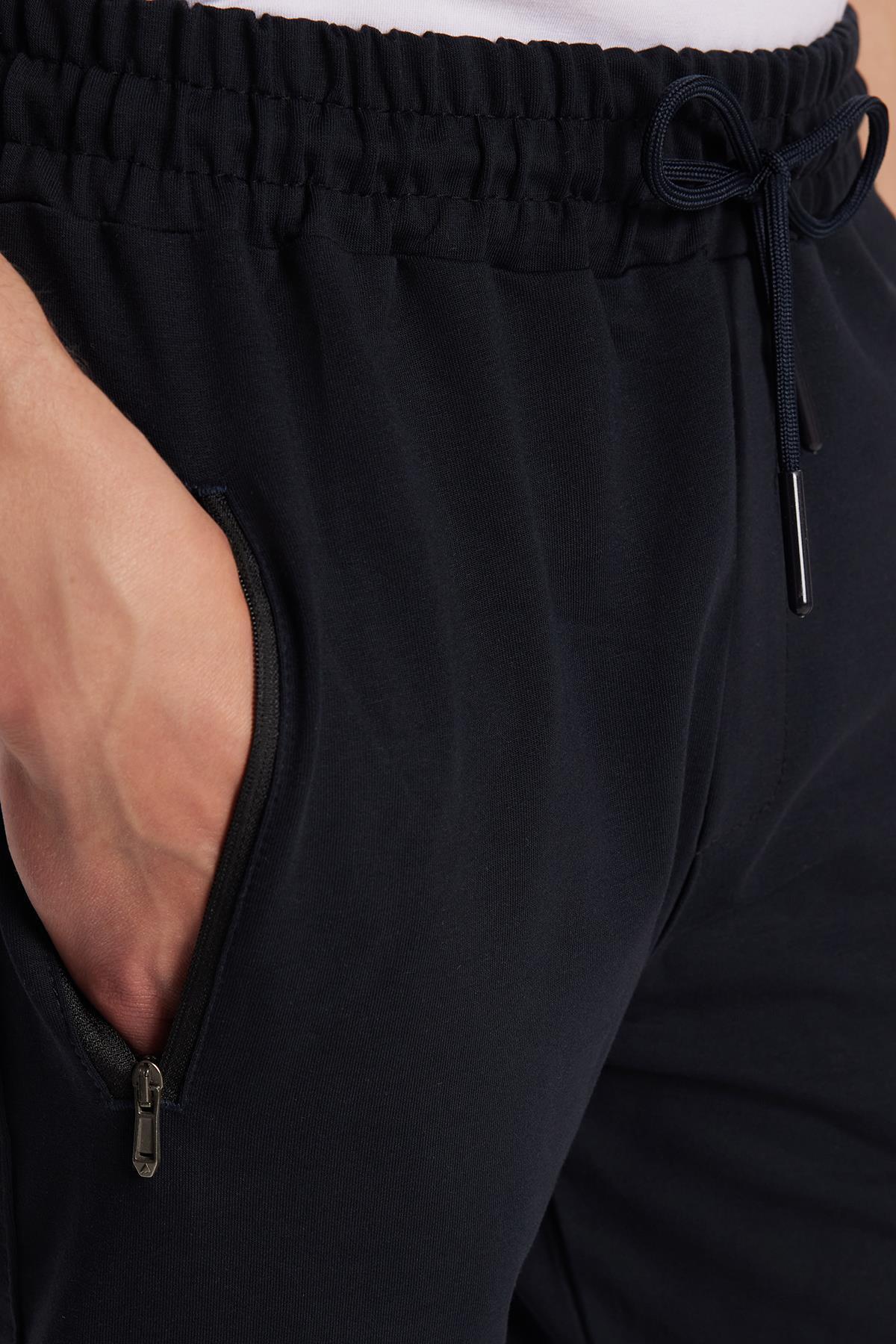 Tudors  Unisex Standart Fit Pamuklu 2 İplik Fermuar Cepli Lastikli Bağlamalı Düz Paça Lacivert Eşofman Altı - Görsel 3