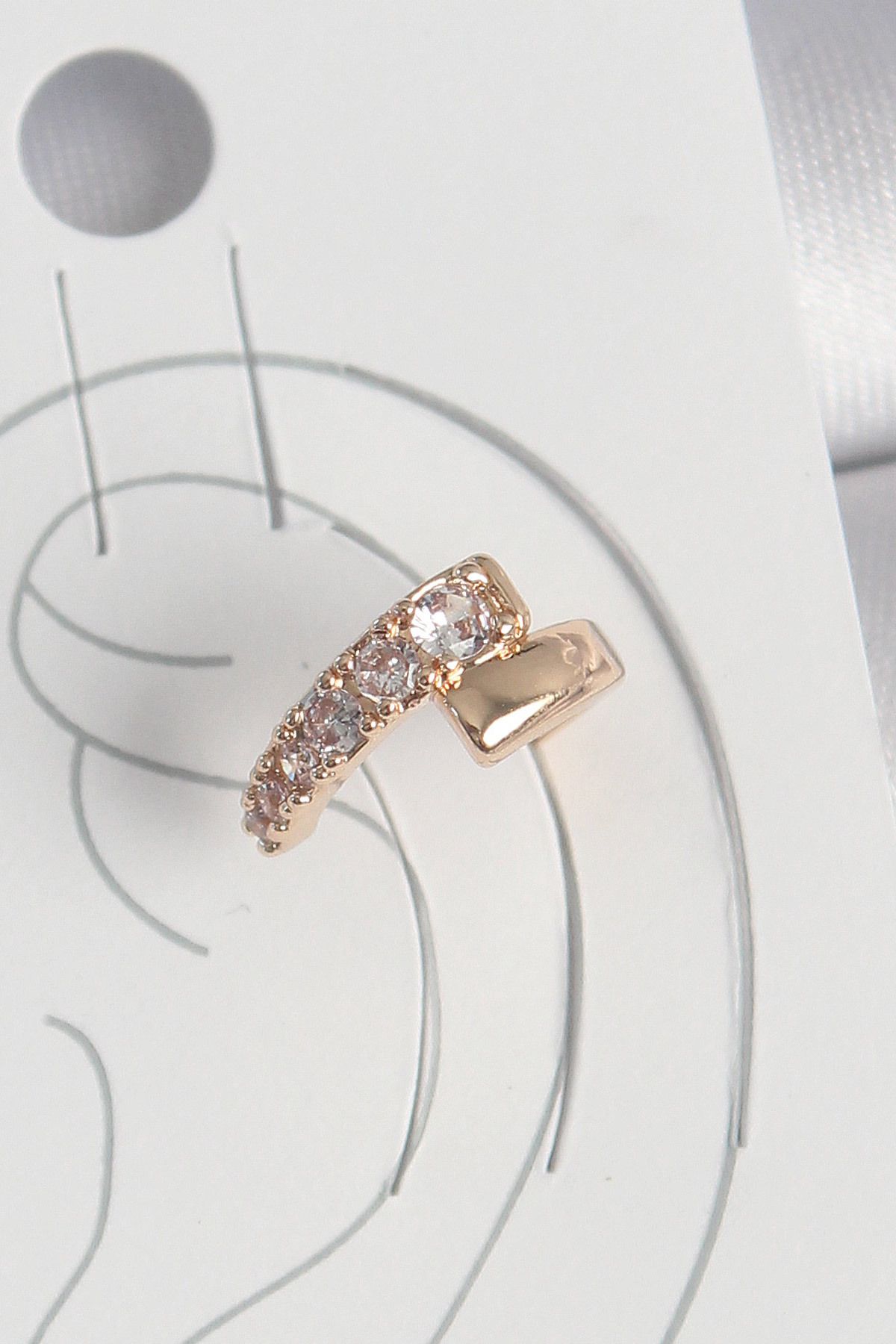 lumossia Pirinç Gold Renk Zirkon Taşlı Kadın Kıkırdak Küpe