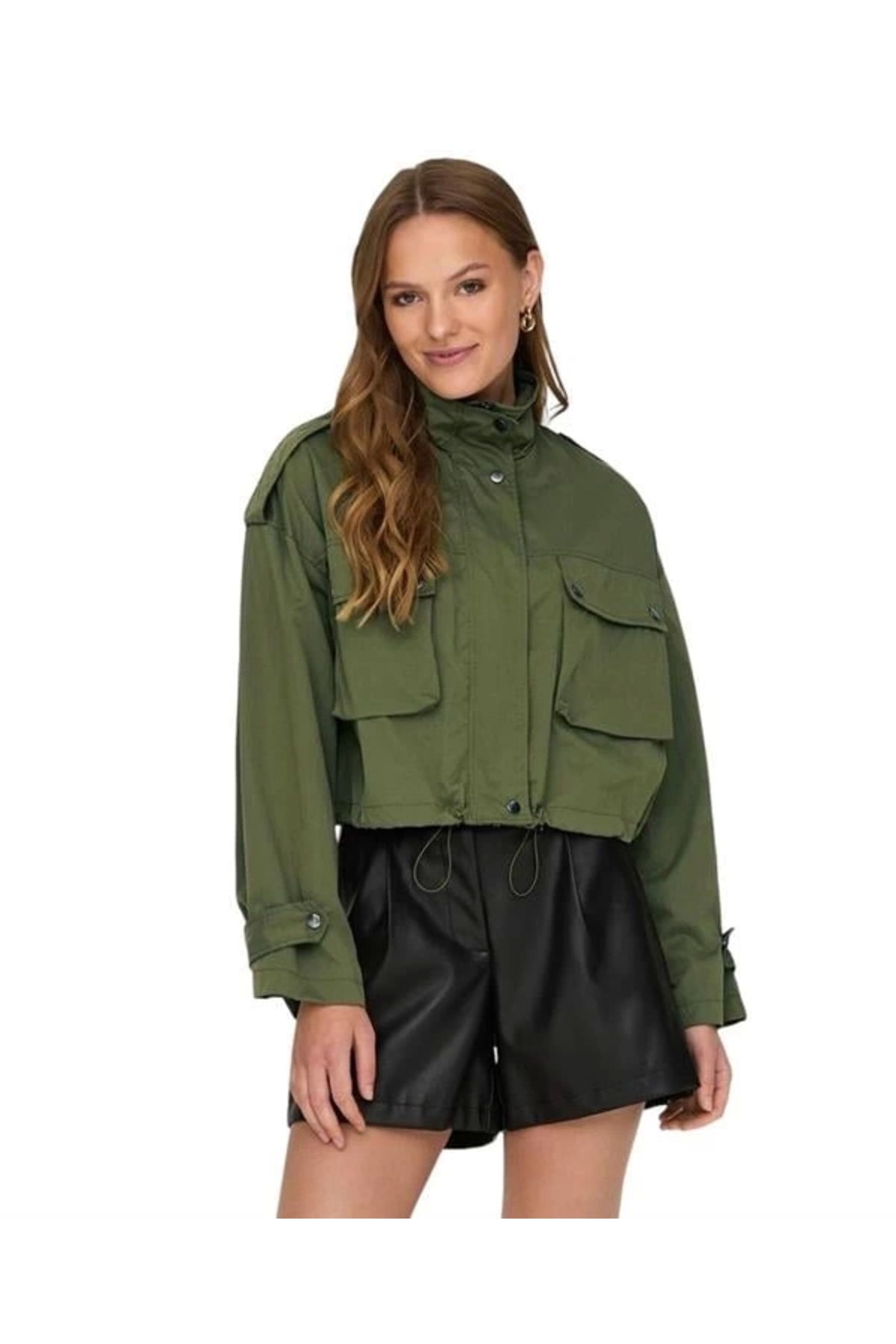 Lale Moda Softshell Kumaş Kısa Gömlek