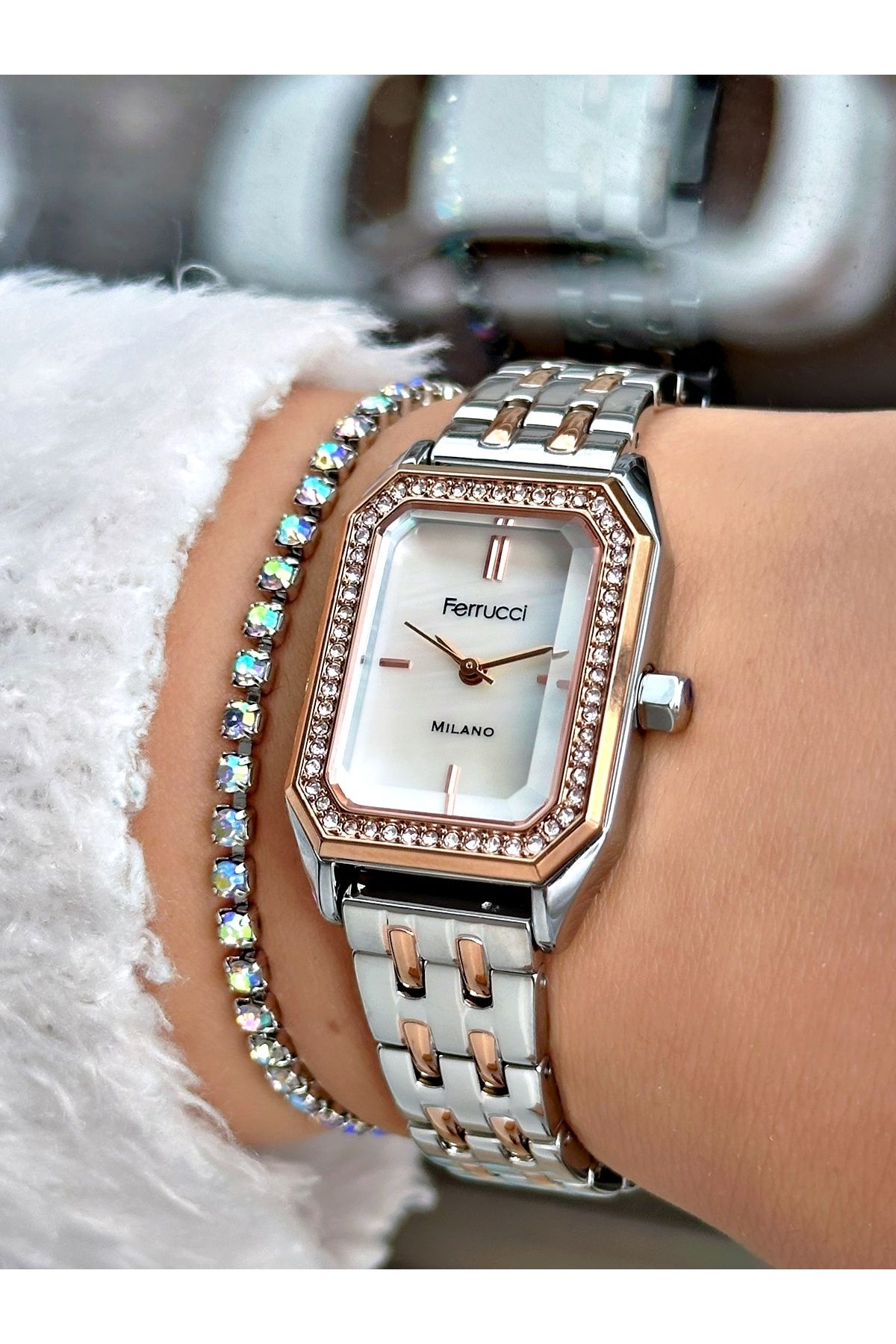 Ferrucci Gümüş Rose Gold Renk Kare Taşlı Model Kadın Kol Saati + BİLEKLİK