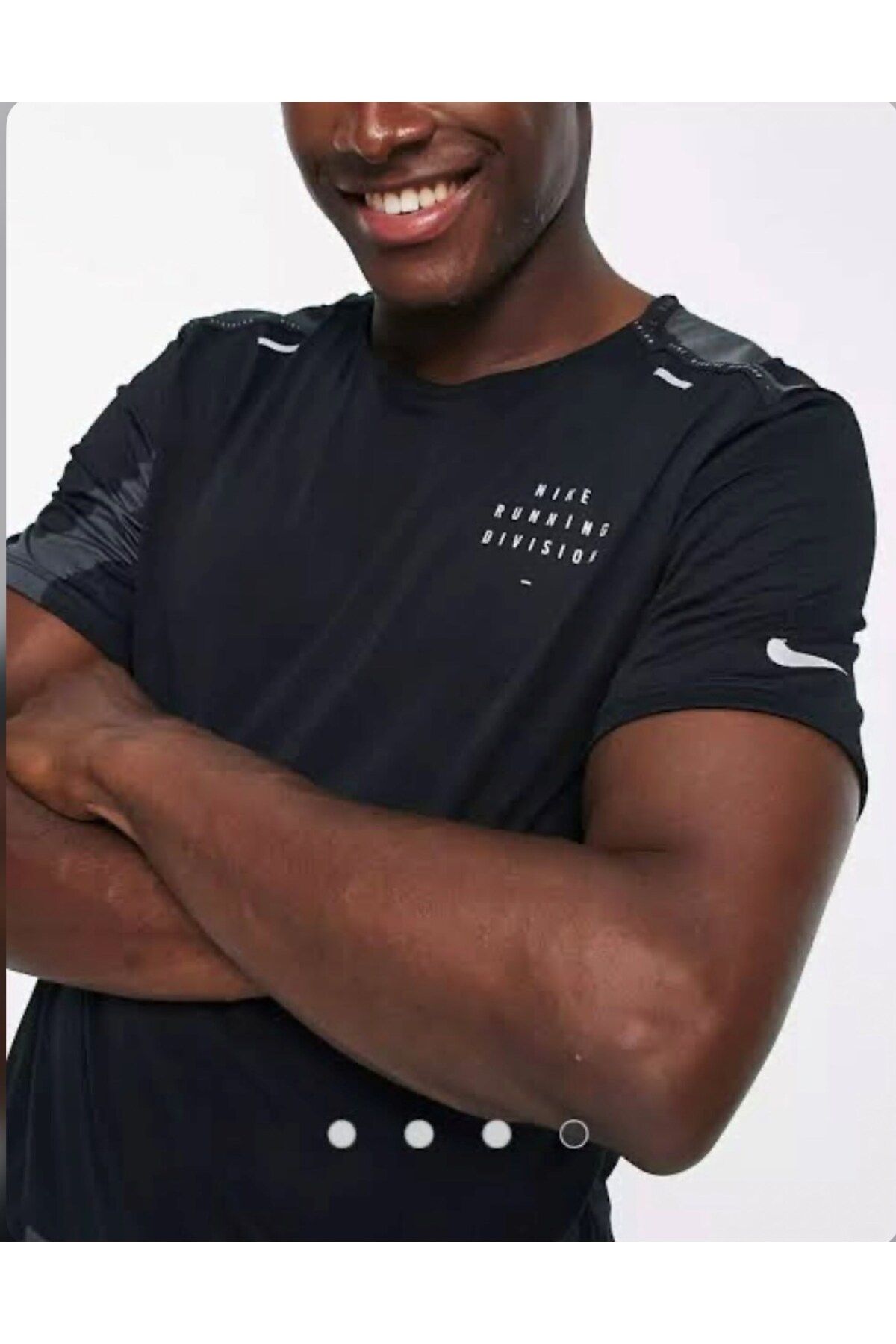 Nike Dri-Fit Run Division Rise 365 Graphic Short-Sleeve Erkek Tişört dq4757-010
