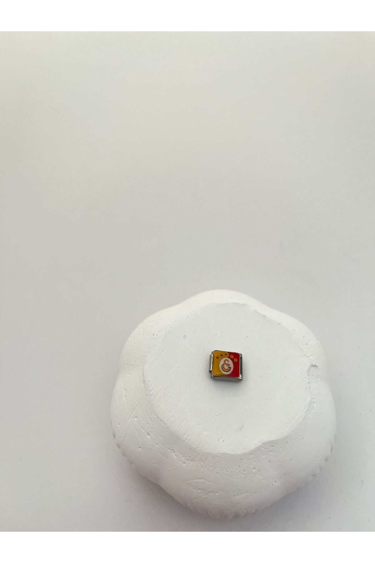 SEO JEWELRY Sarı Kırmızı Taraftar Charm(1 Adet)