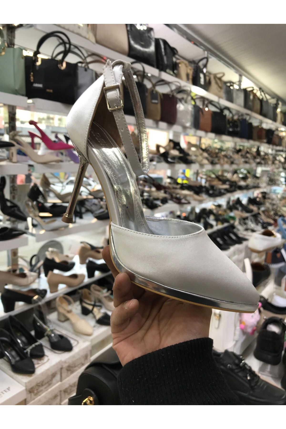 Brs Platform Saten Gold Topuk Stiletto