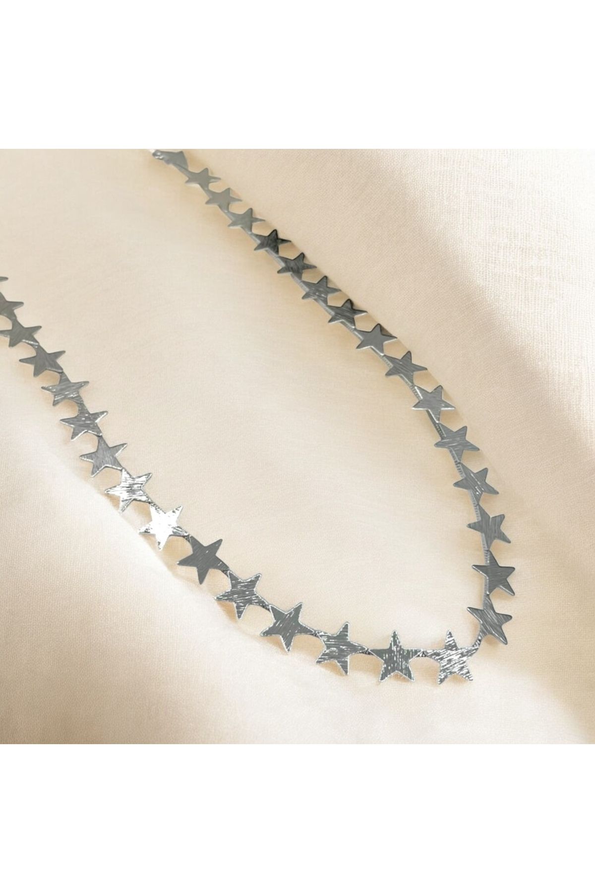 EcMore Jew Celestia Choker