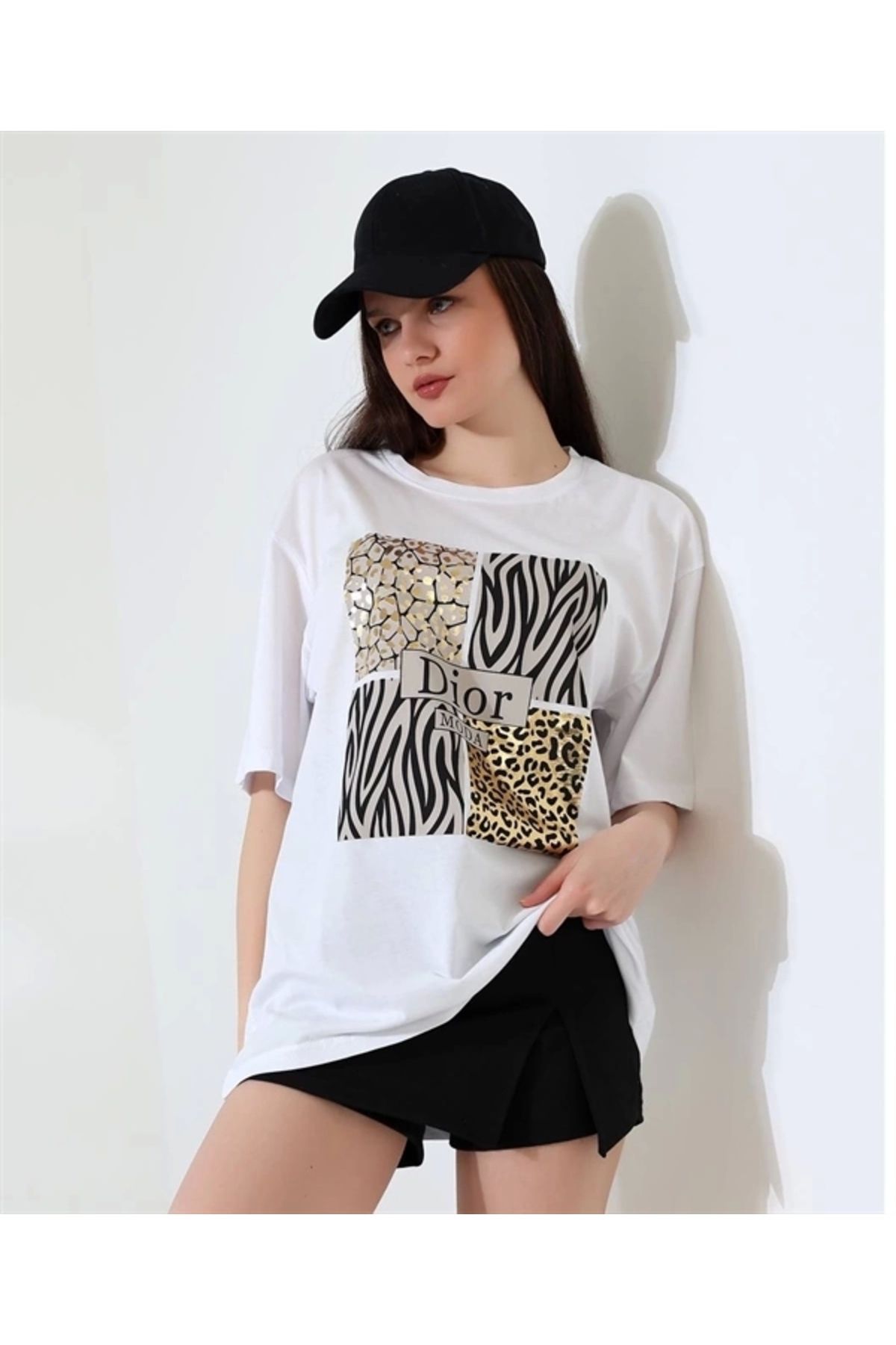 Lale Moda Karma Desenli Oversize Kadın T-Shirt