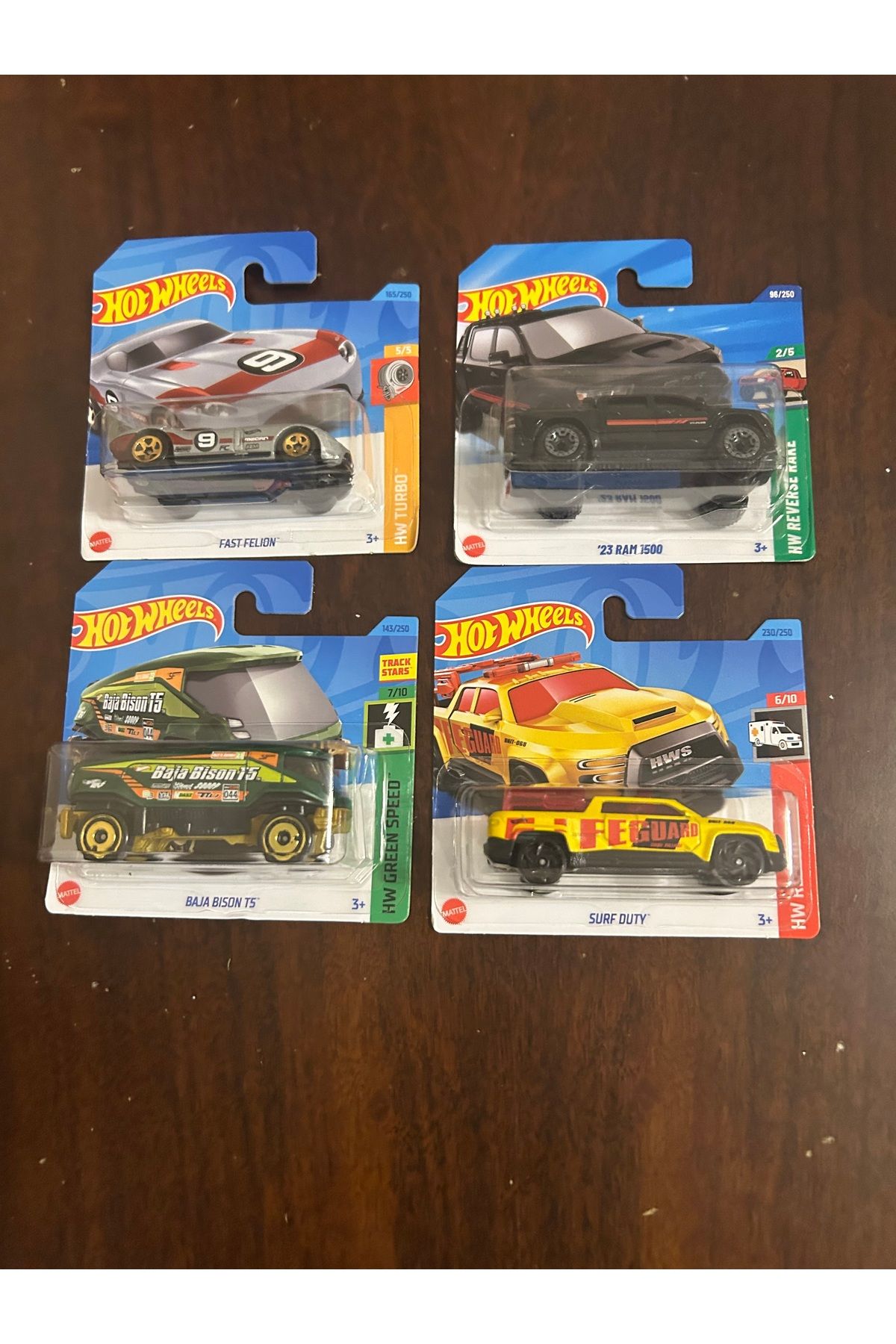 Hotwhells Hotwheels tekli arabalar 4lü