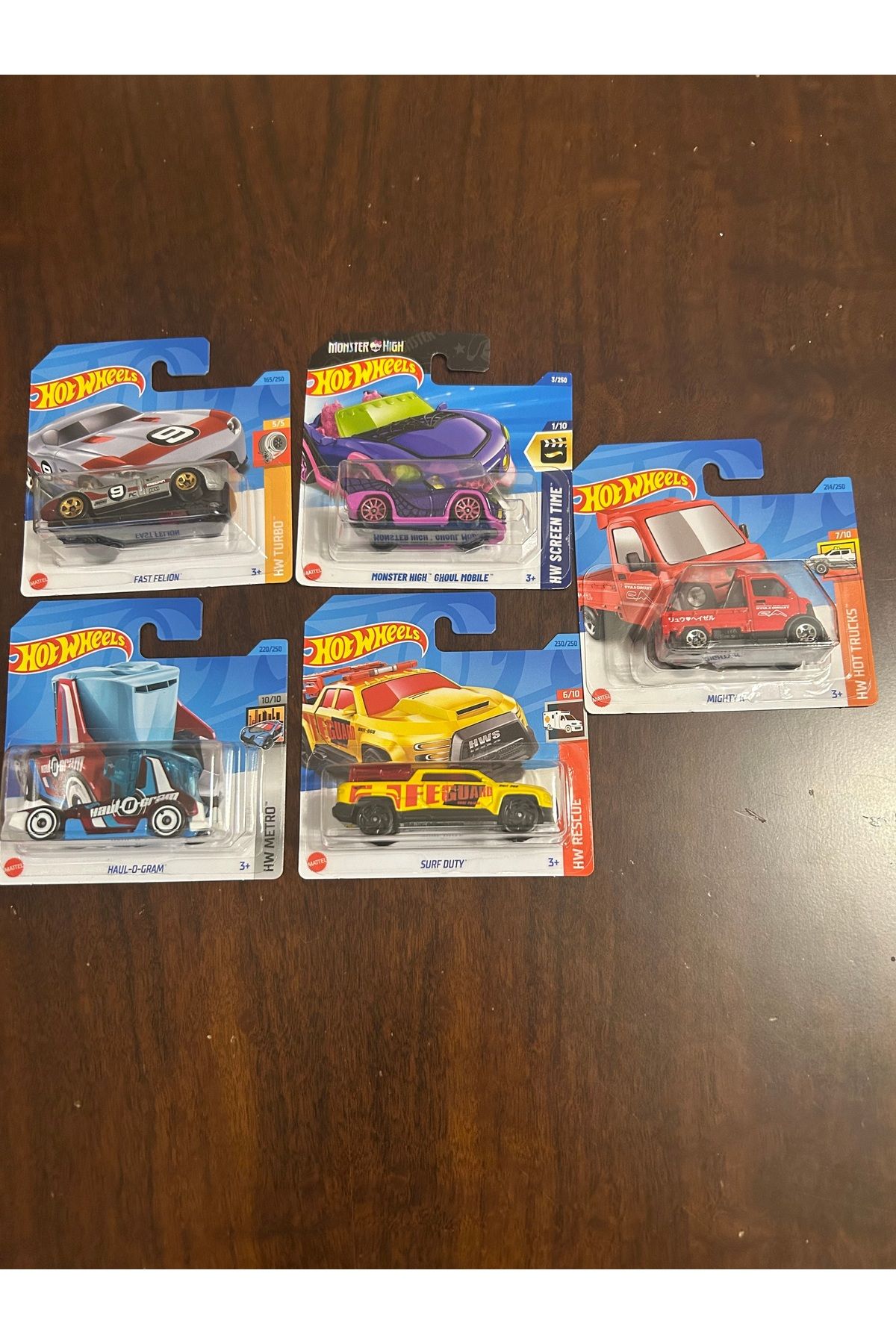 Hotwhells Hotwheels tekli arabalar 5li