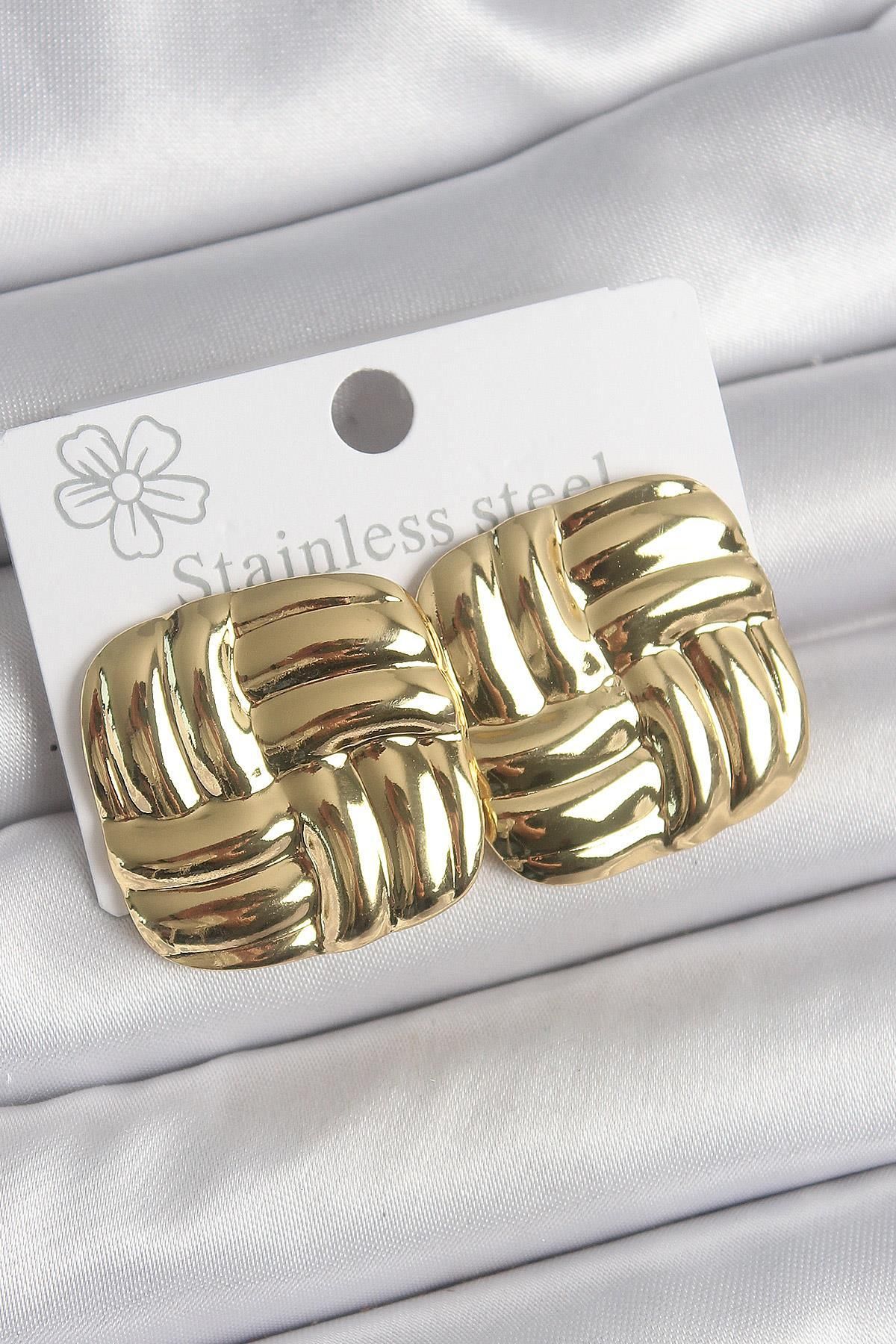 prativas 316 Çelik Gold Renk İşlemeli Kare Plaka Model Kadın Küpe